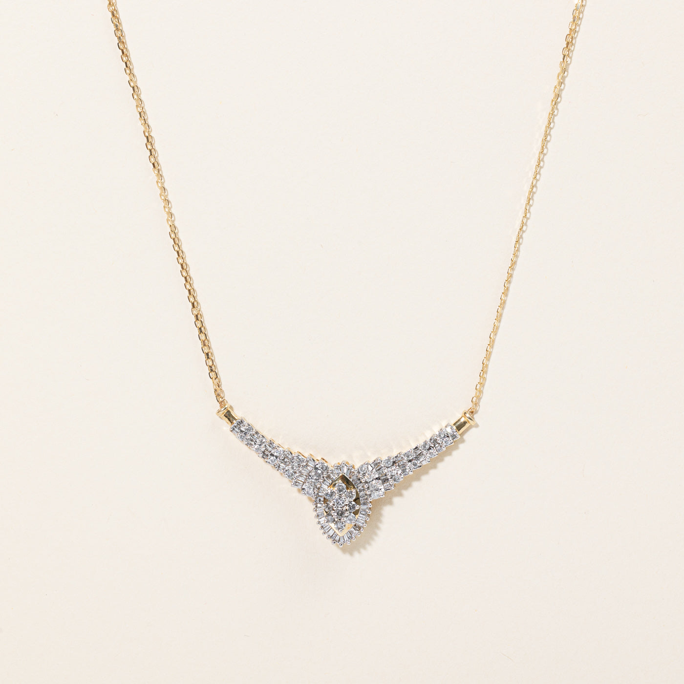 Diamond Scoop Necklace | 2.10ctw | 17" |