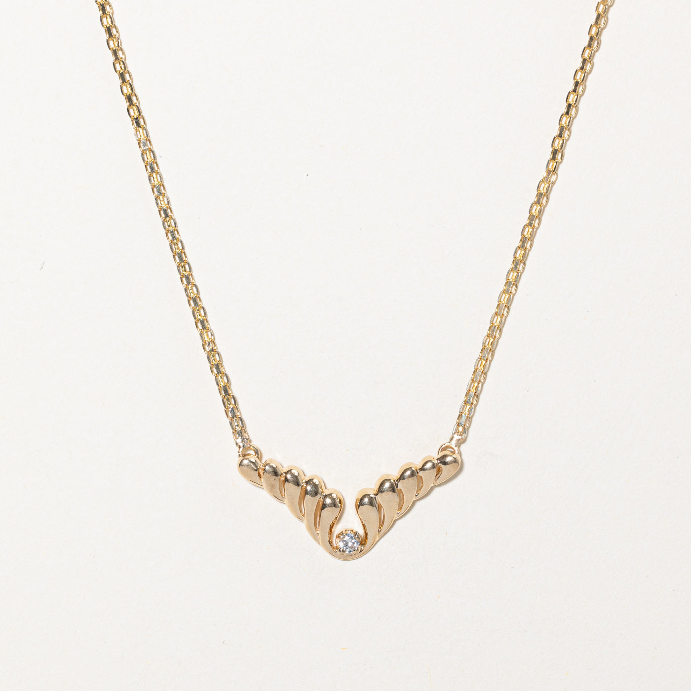 Diamond Scoop Pendant Necklace | 0.09ct | 16" |