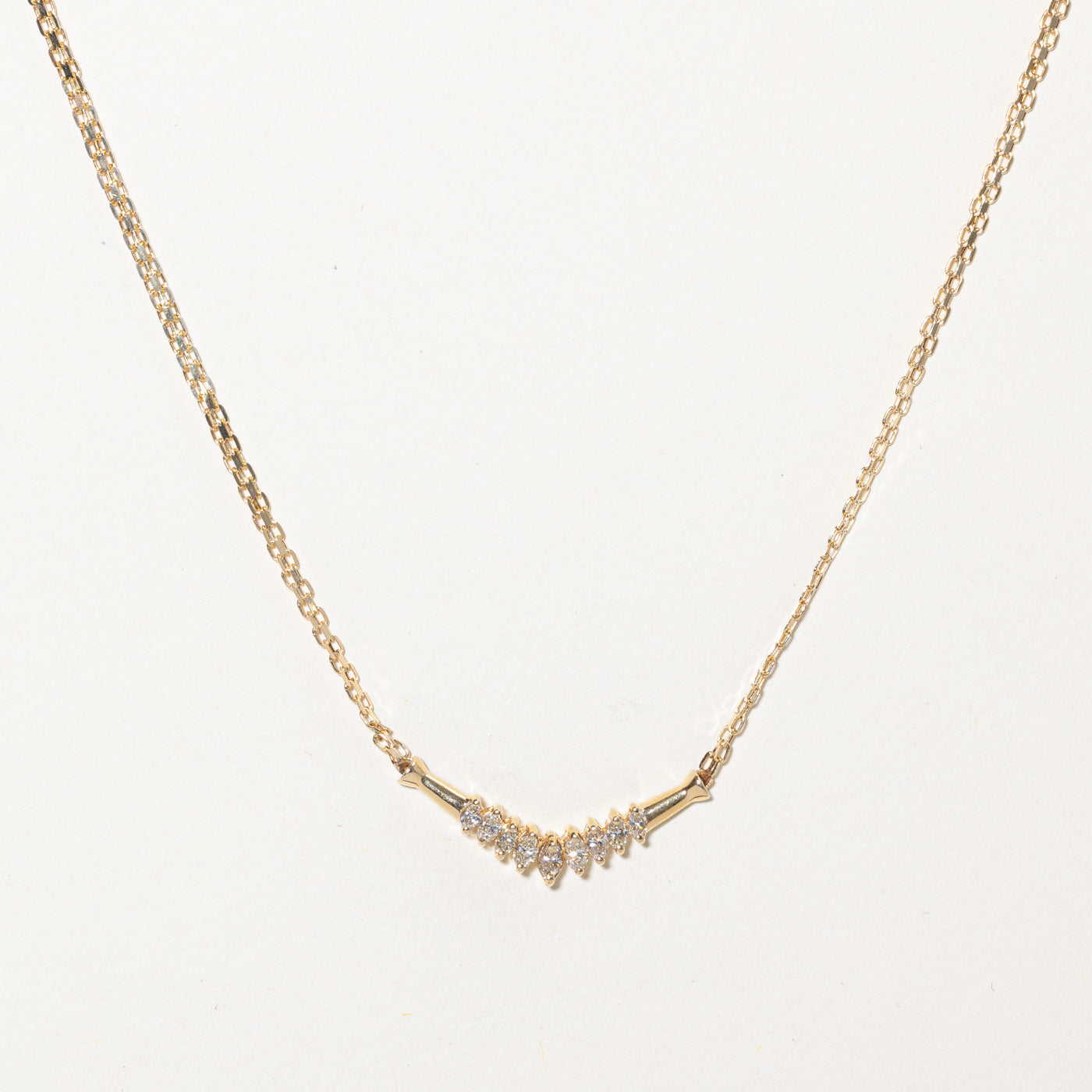 Collier ras du cou en diamant taille marquise | 0,45 ct | 17 po |