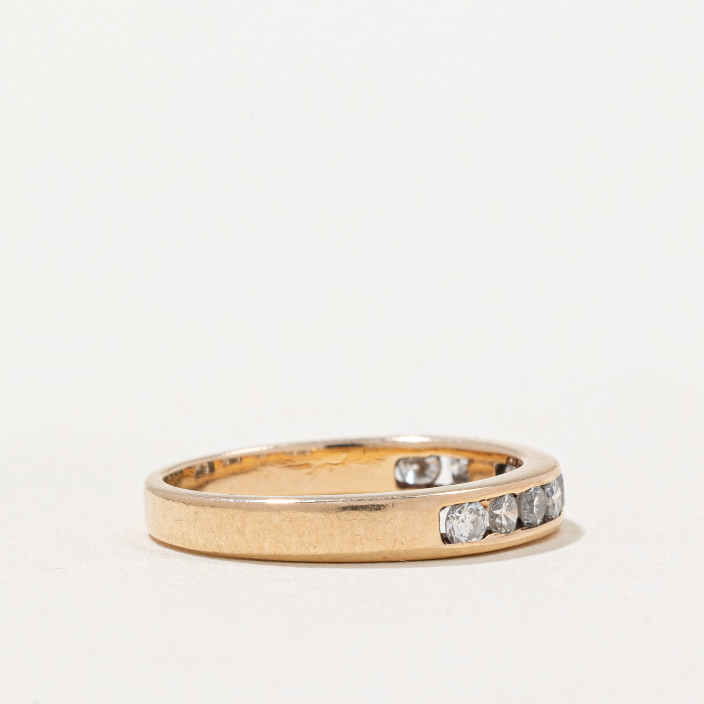 Alliance sertie de diamants semi-éternité | 0,30 ct | Taille 4 |