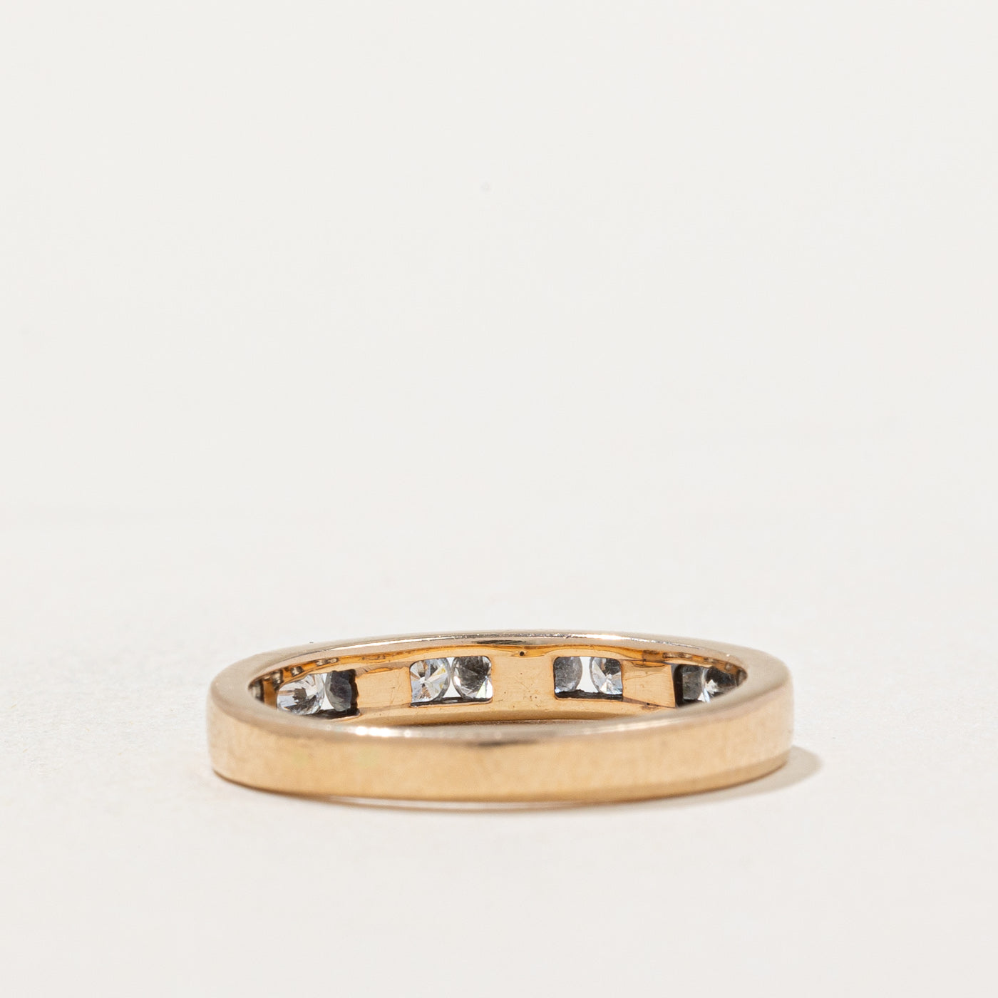 Alliance sertie de diamants semi-éternité | 0,30 ct | Taille 4 |