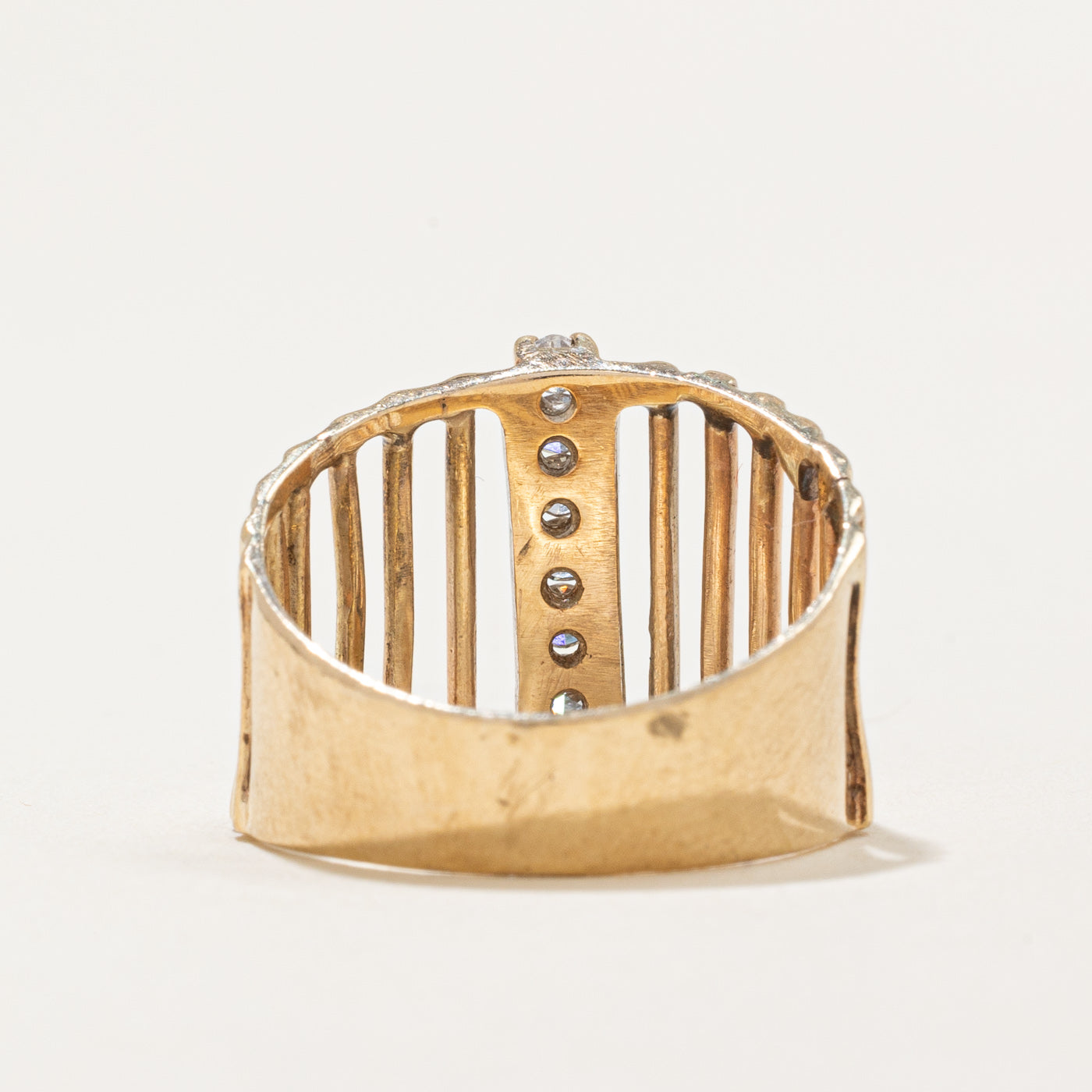 Diamond Column Ring | 0.28ctw | SZ 7 |