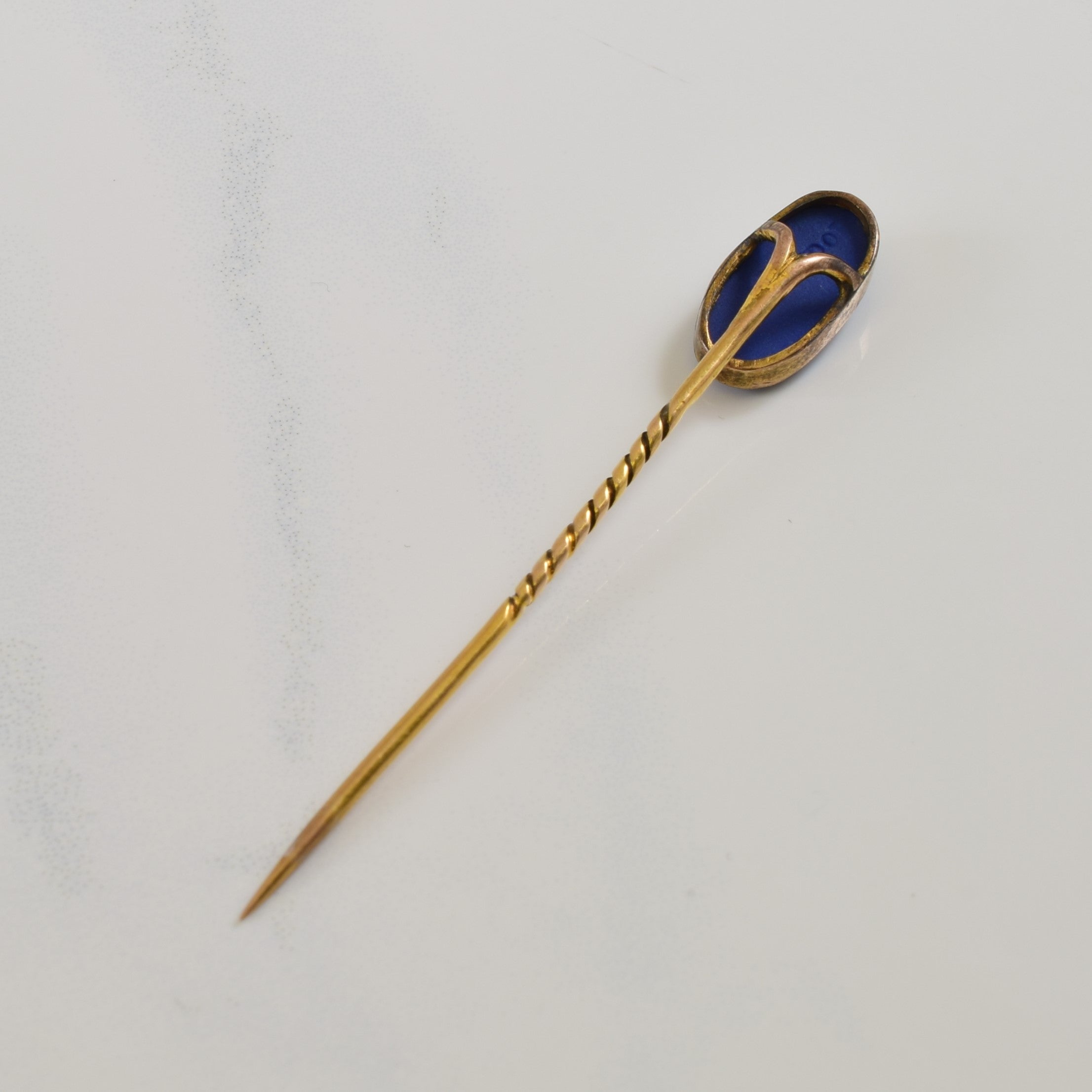Cameo Ceramic Pin | 5.00ct |