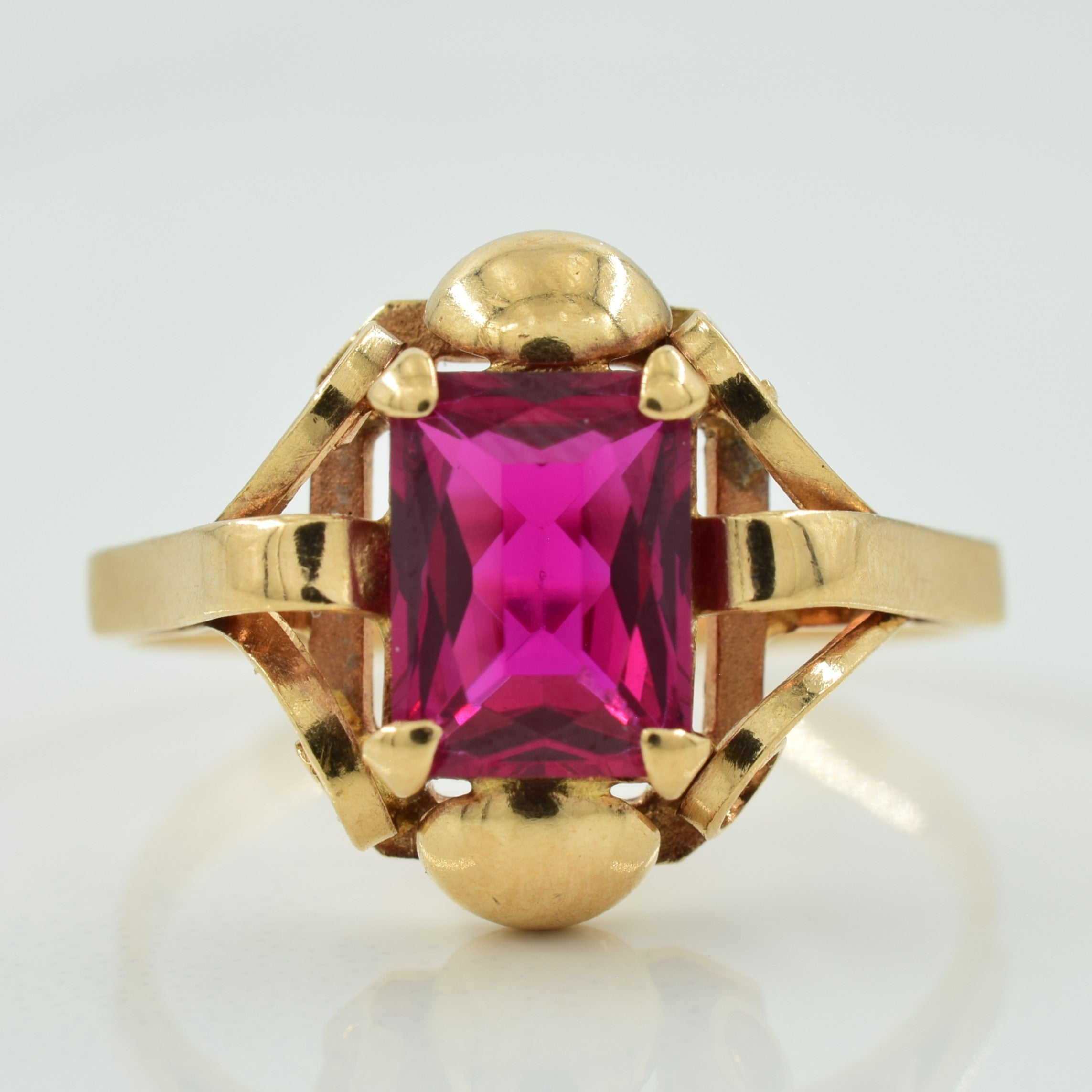 Vintage Hungarian Synthetic Ruby Cocktail Ring | 1.92ct | SZ 8.25 |