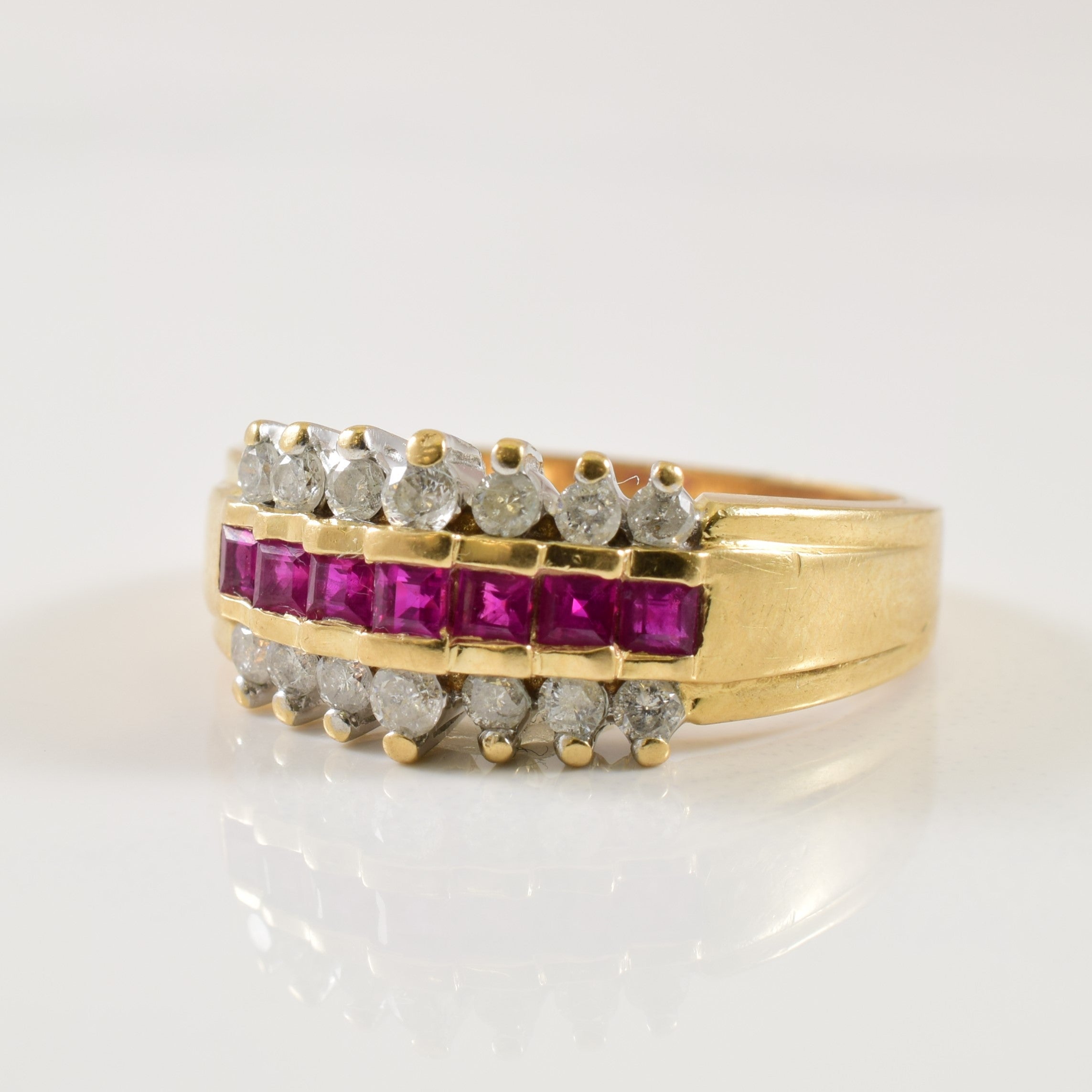 Bague rubis et diamants | 0,30 ct, 0,30 ct | Taille 6,5 |