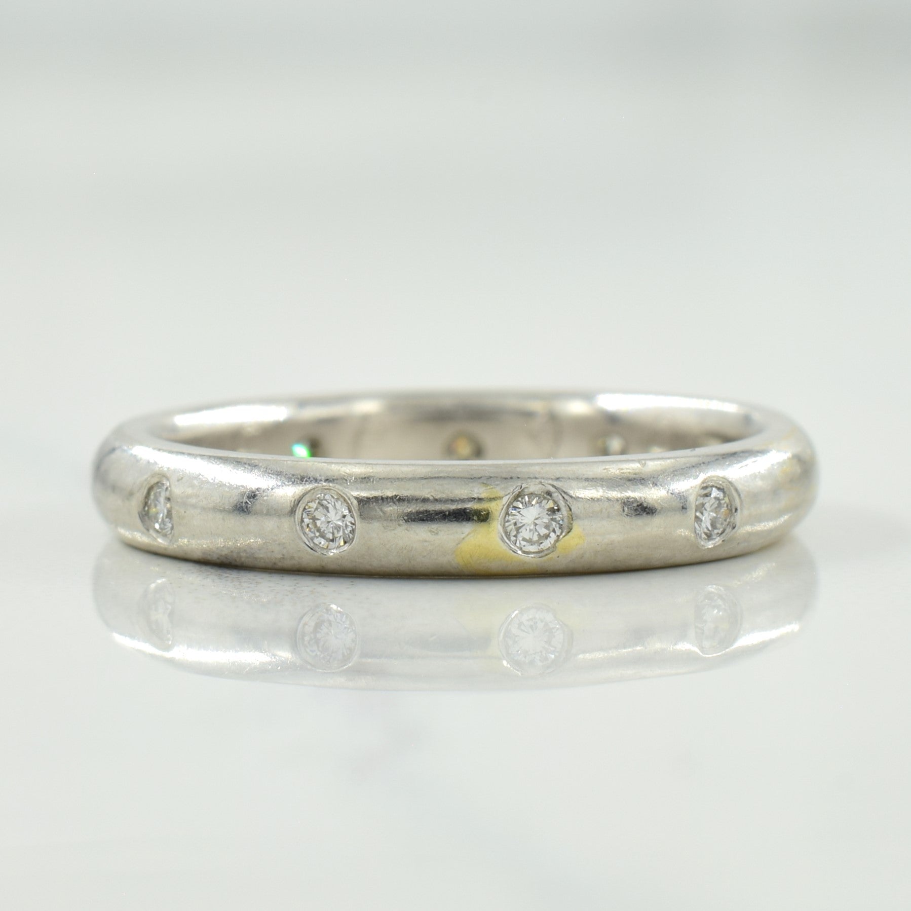 Flush Set Diamond Band | 0.20ctw | SZ 6.5 |