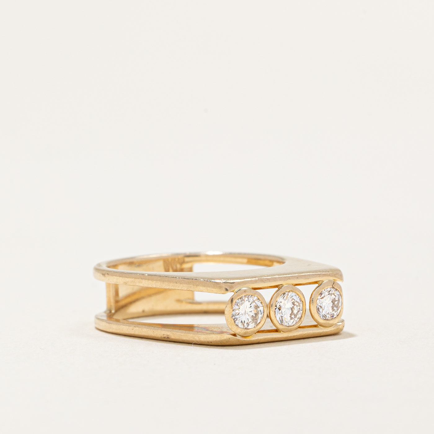 Three Stone Diamond Ring | 0.24ctw | SZ 3 |