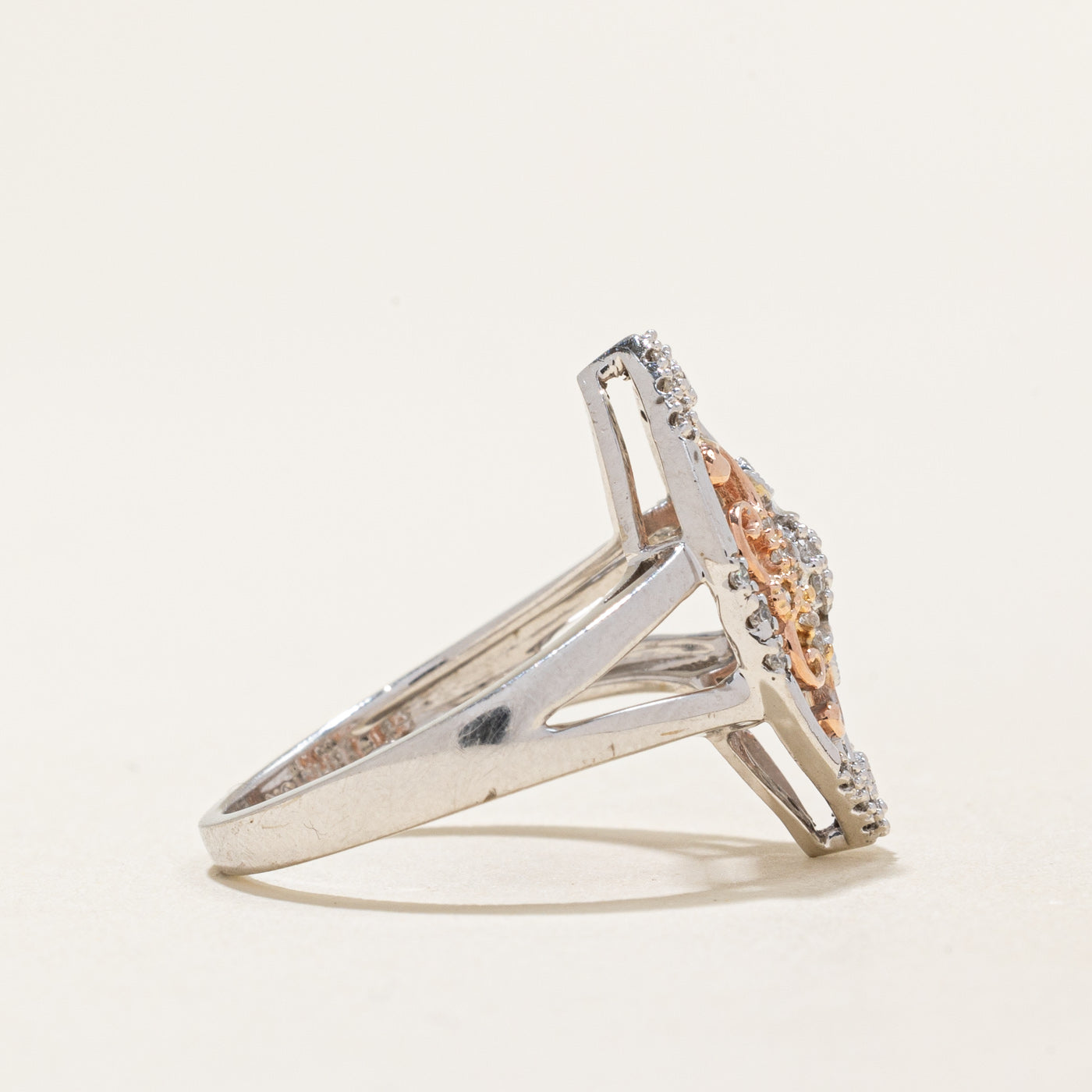Two Tone Gold Orante Diamond Ring | 0.13ctw | SZ 5.5 |