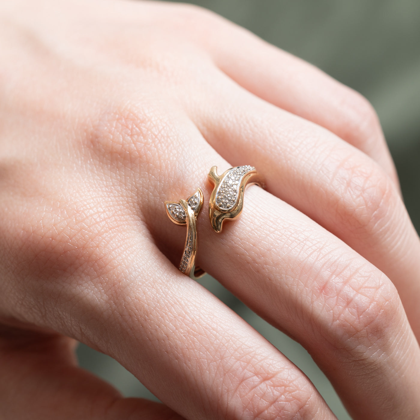 Diamond Dolphin Ring | 0.10ctw | SZ 7.5