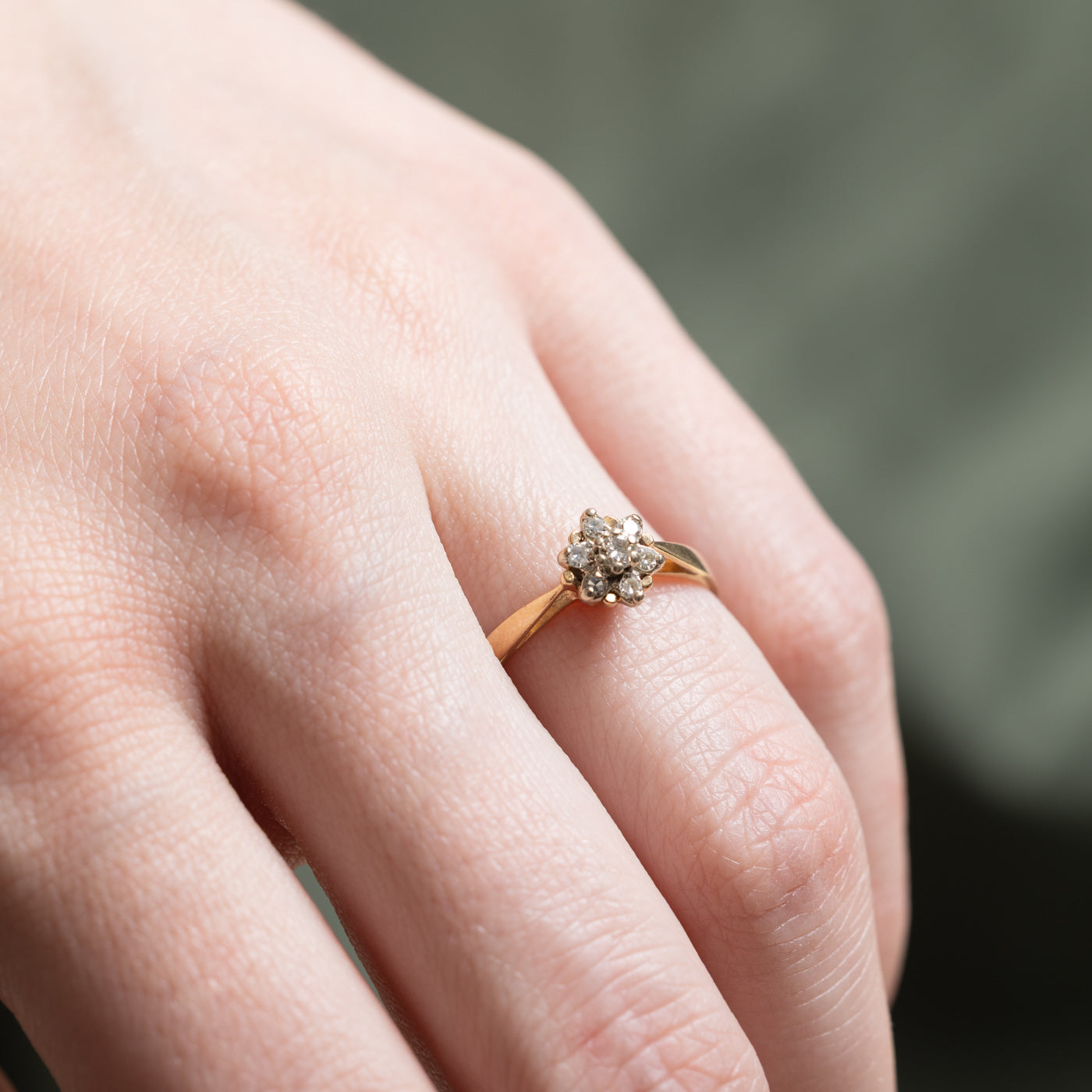 Diamond Cluster Petal Ring | 0.14ctw | SZ 6.5