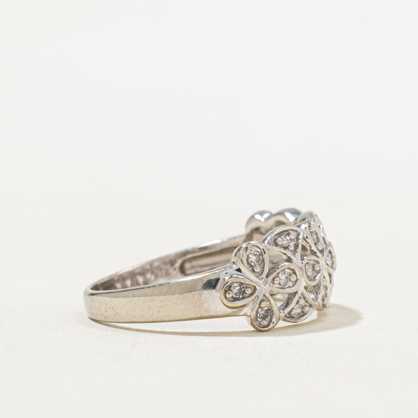 Scattered Diamond Openwork Ring | 0.17ctw | SZ 7