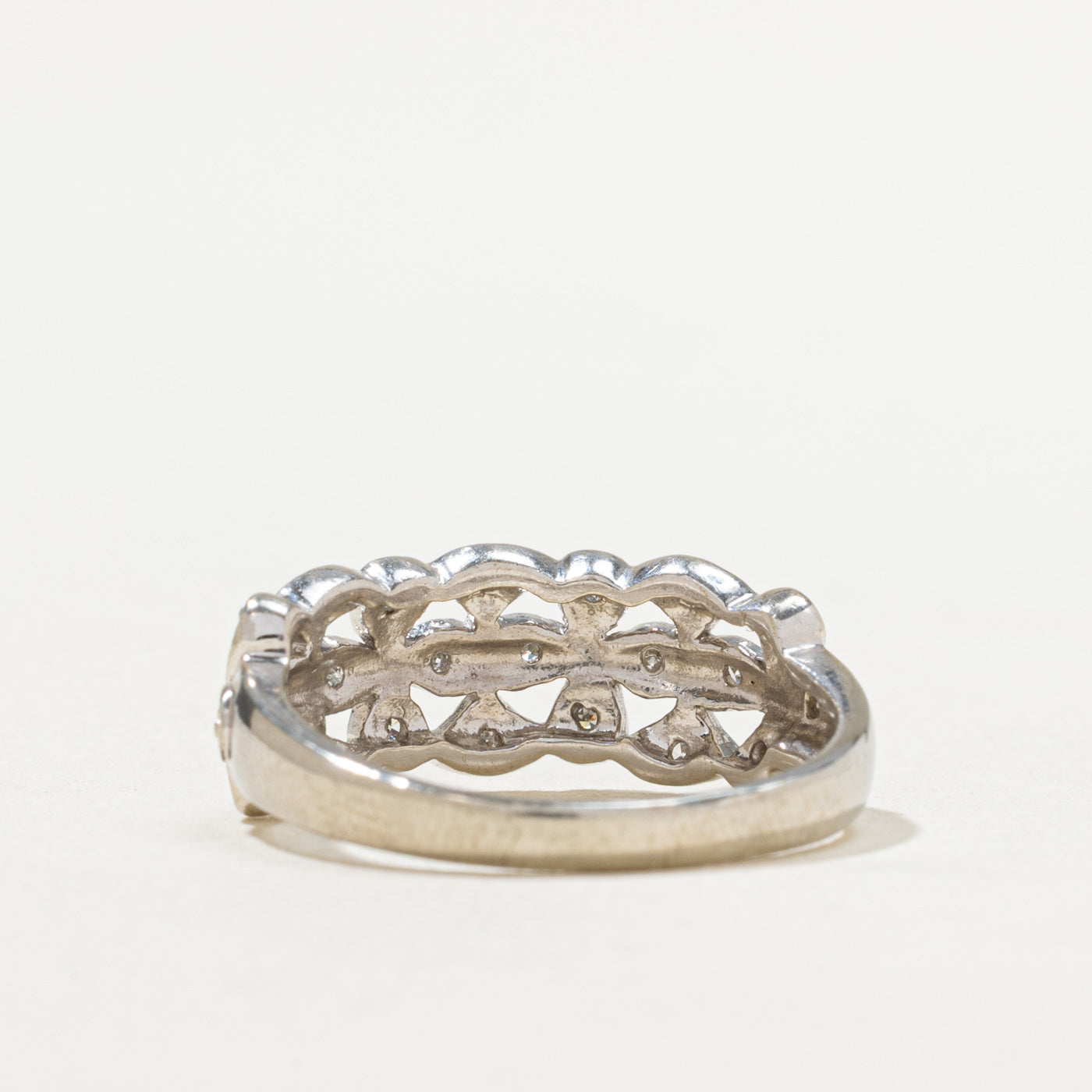 Scattered Diamond Openwork Ring | 0.17ctw | SZ 7