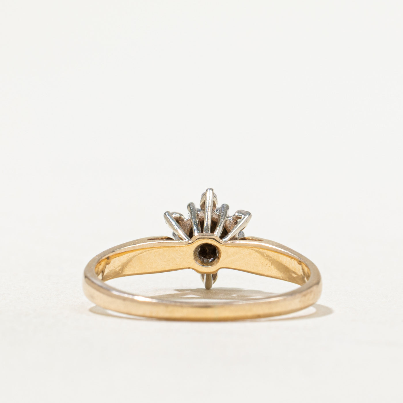 Diamond Cluster Petal Ring | 0.14ctw | SZ 5.75