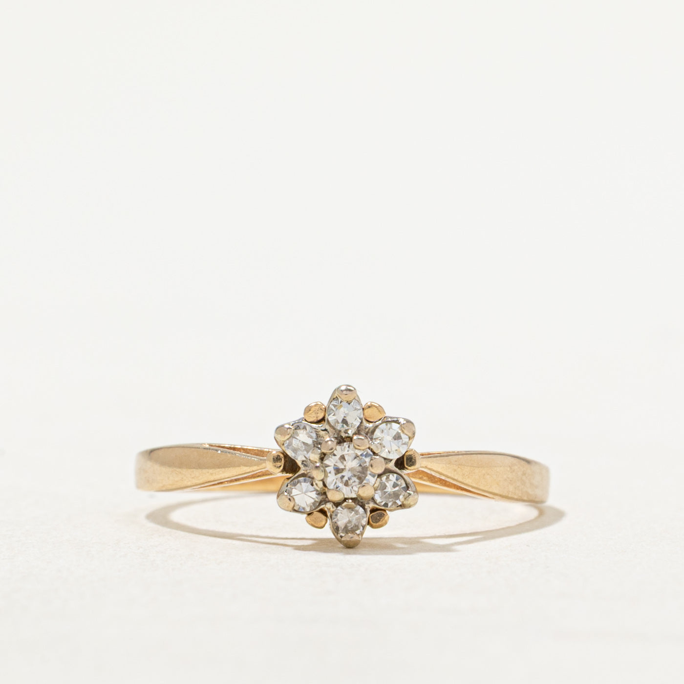 Diamond Cluster Petal Ring | 0.14ctw | SZ 6.5
