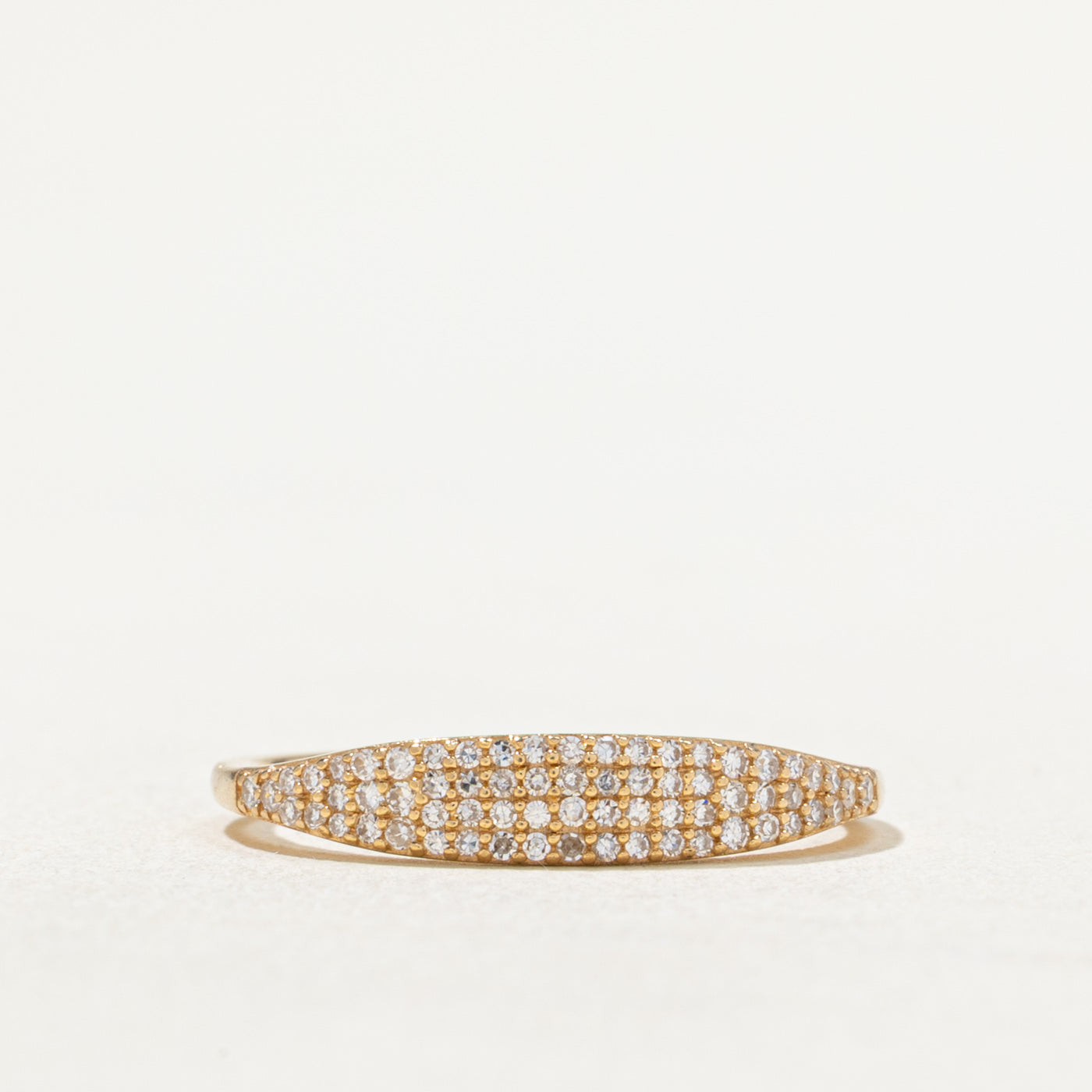 Bande effilée de diamants sertis pavé | 0,13ctw | Taille 6