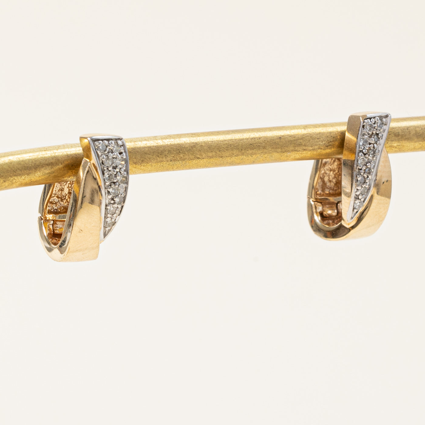 Boucles d'oreilles créoles en diamants | 0,14 ct |