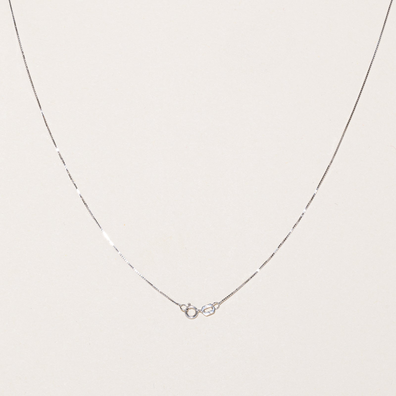Collier pendentif diamant | 0,04 ct | 40,6 cm |