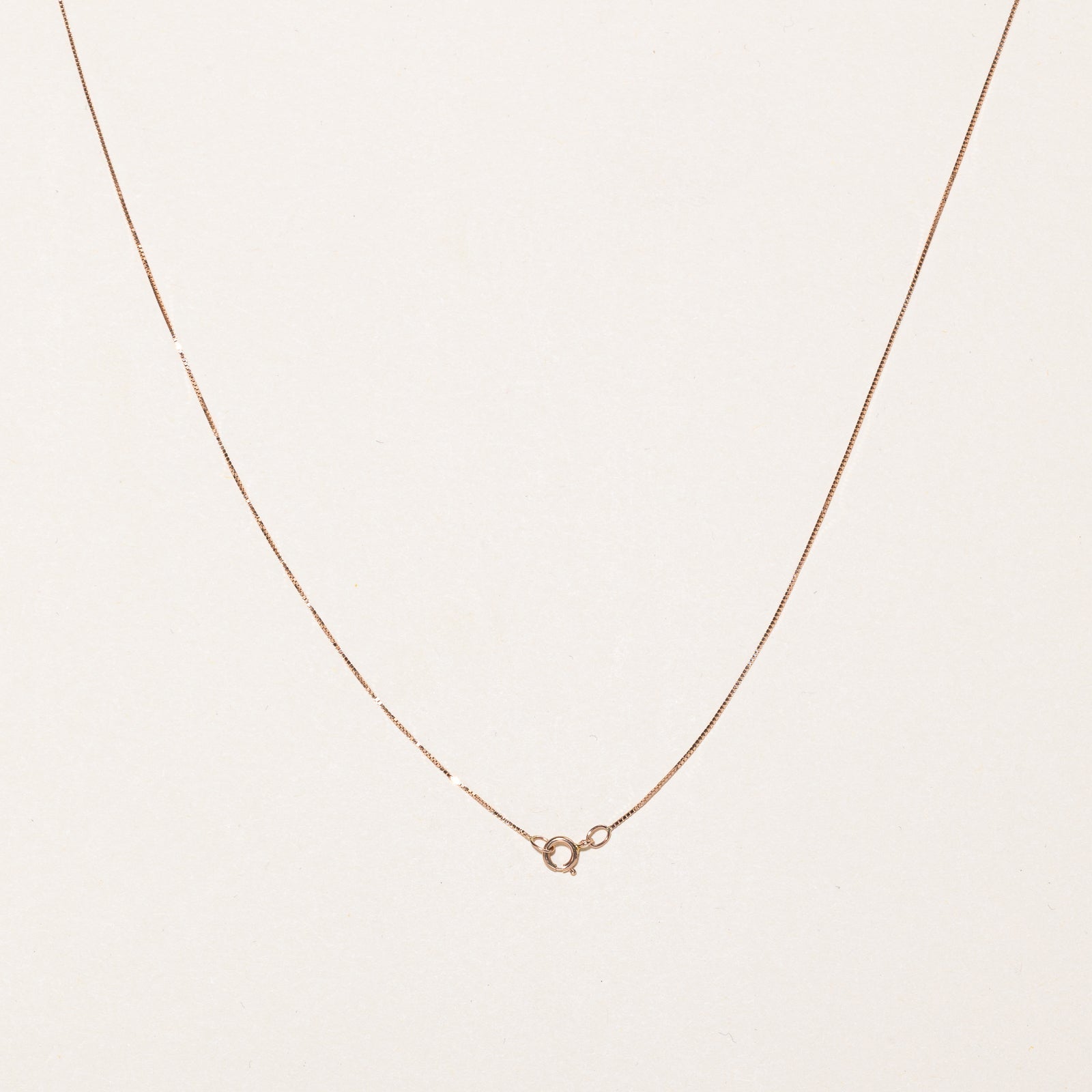 Pendentif et collier en diamants | 0,37 ct | 45,7 cm |