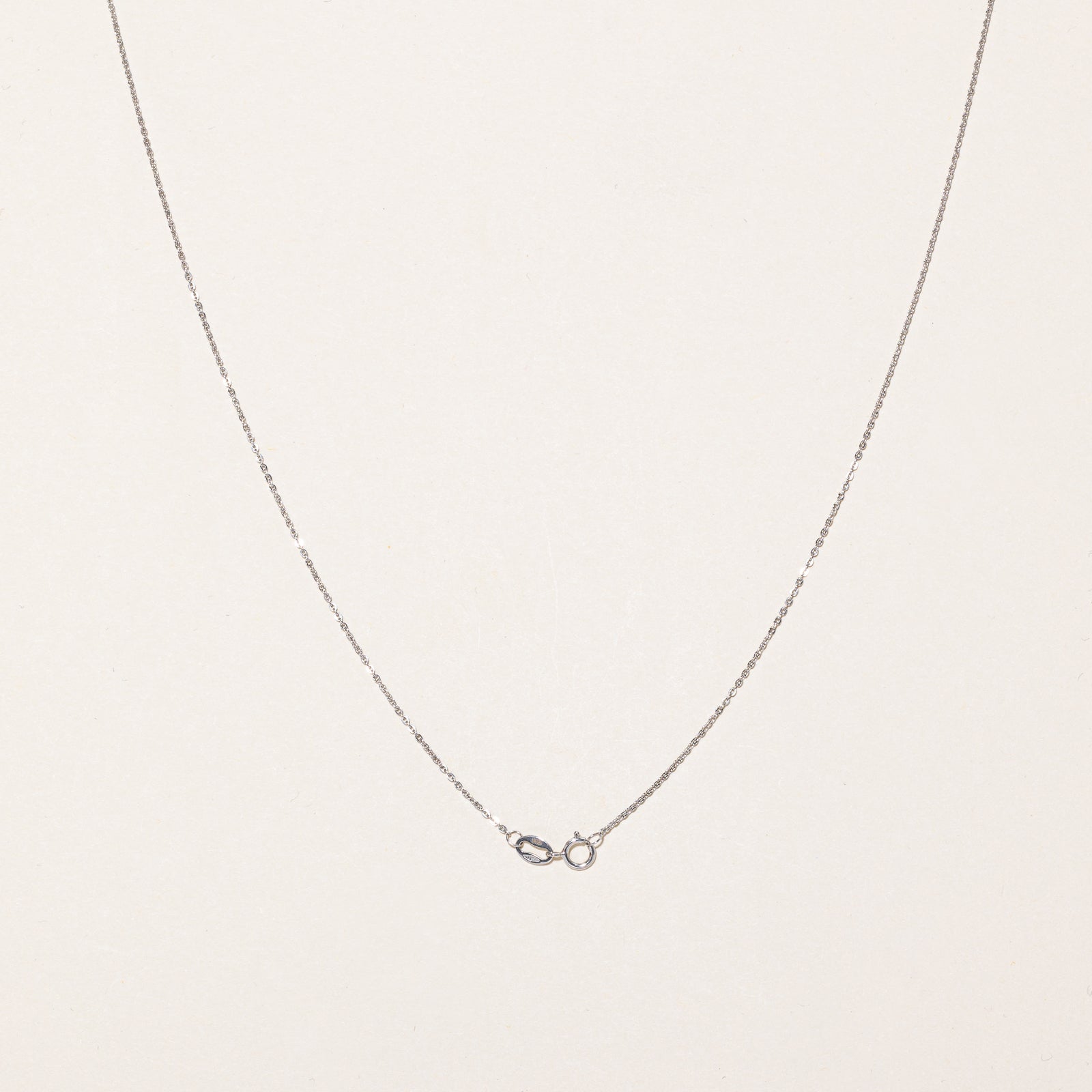 Diamond Flower Necklace | 0.14ctw | 16.5" |