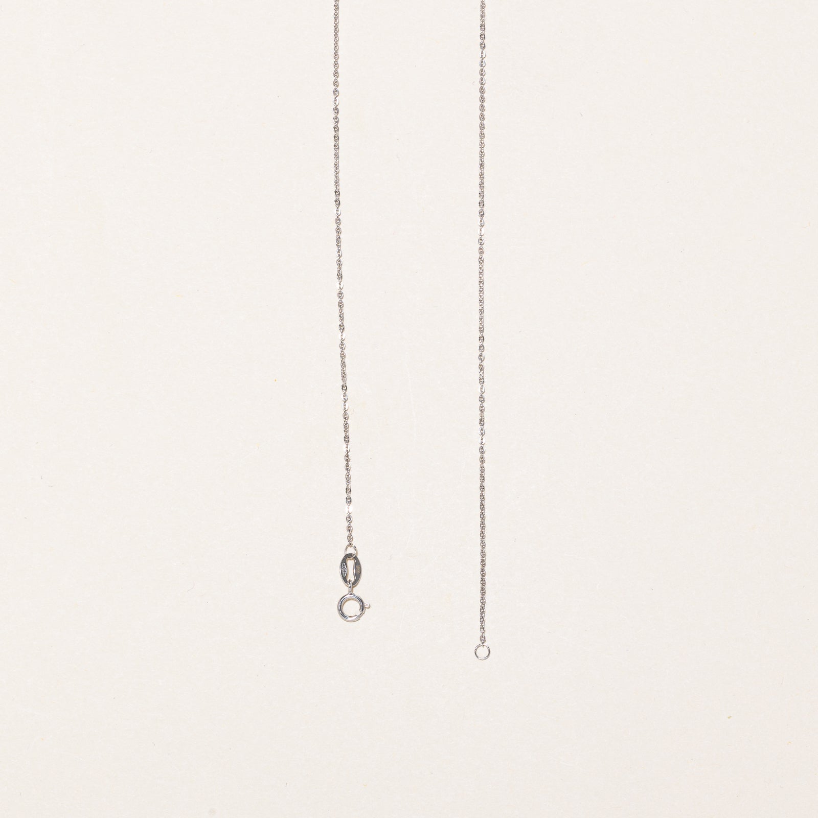 Diamond Flower Necklace | 0.14ctw | 16.5" |