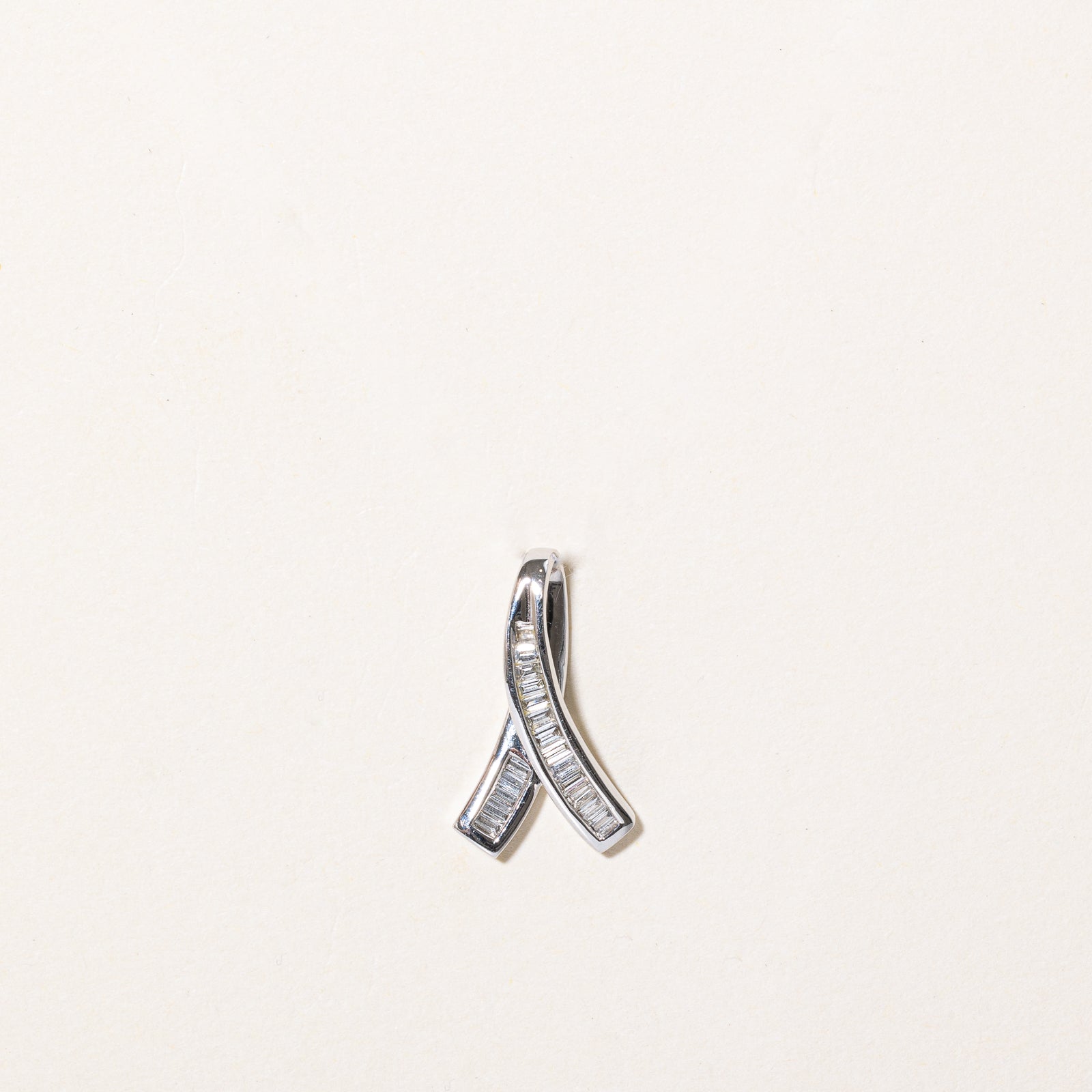 Diamond Pendant | 0.17ctw |