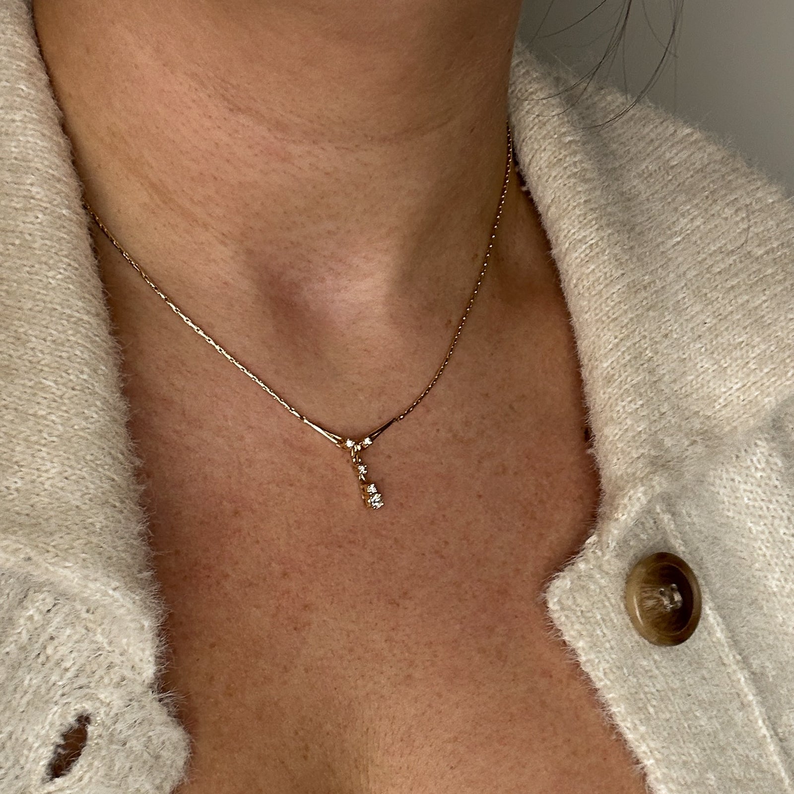 Diamond Drop Pendant Necklace | 0.23ctw | 17" |
