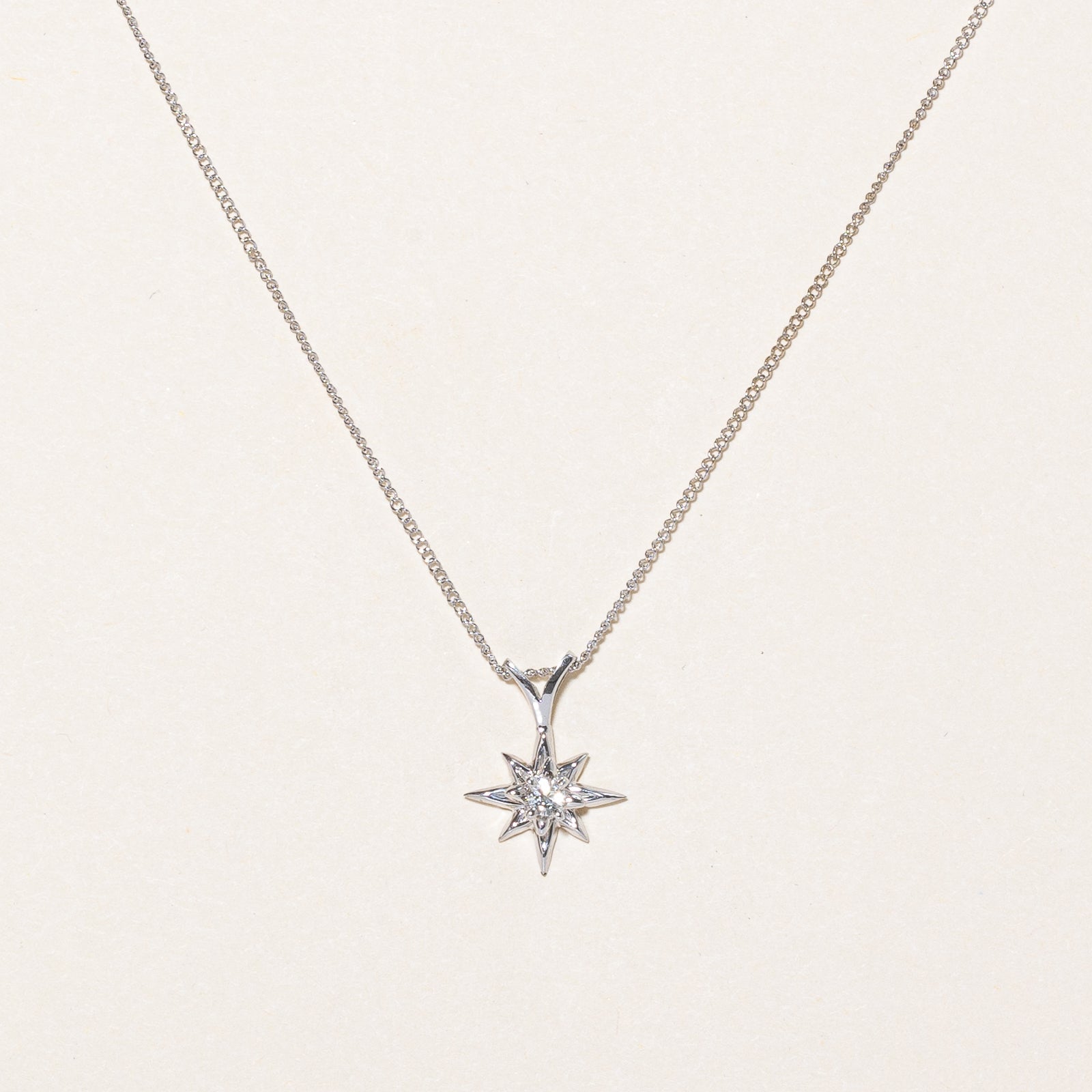 Diamond Star Necklace | 0.07ctw | 16" |