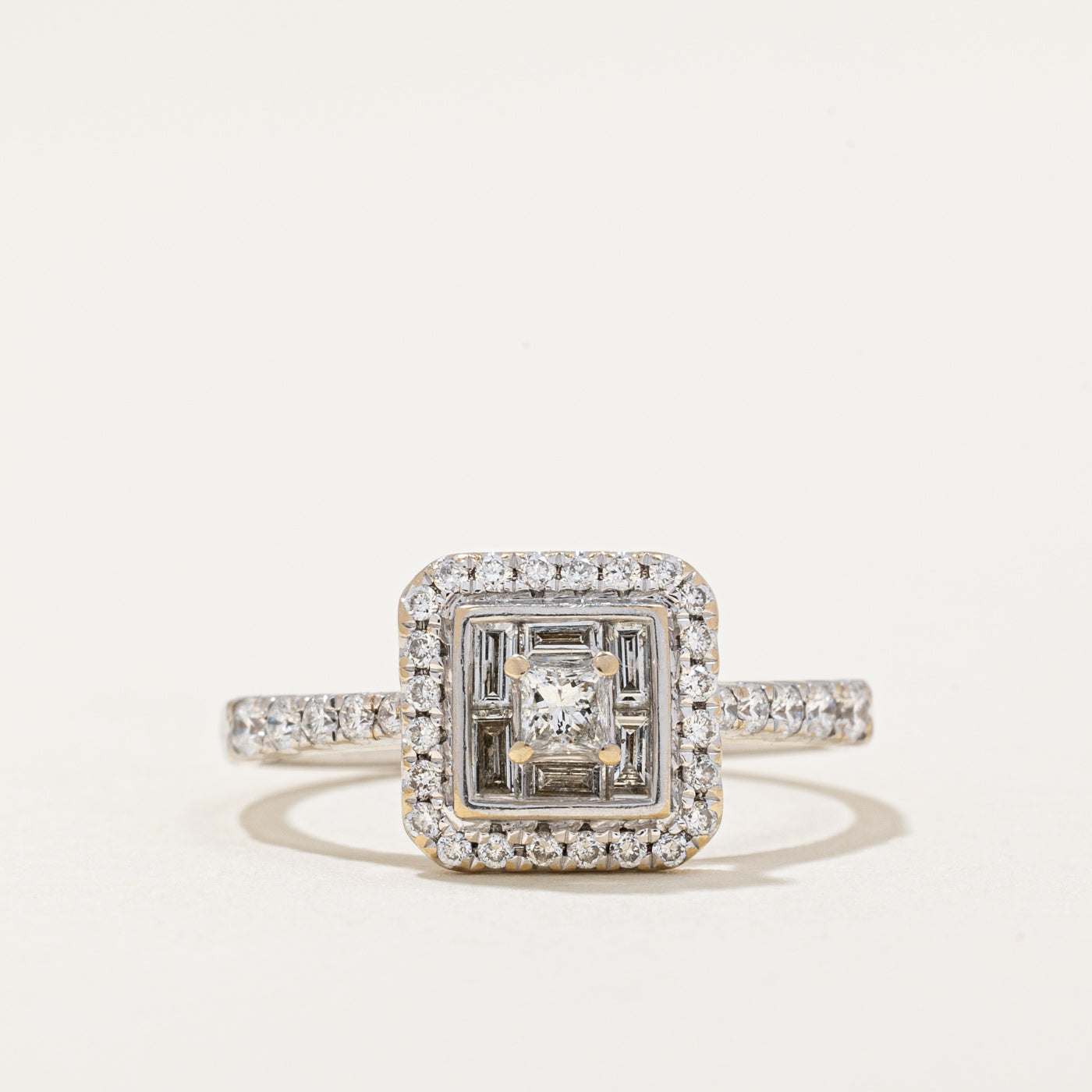 Diamond Engagement Ring | 0.44ctw | SZ 5.5 |