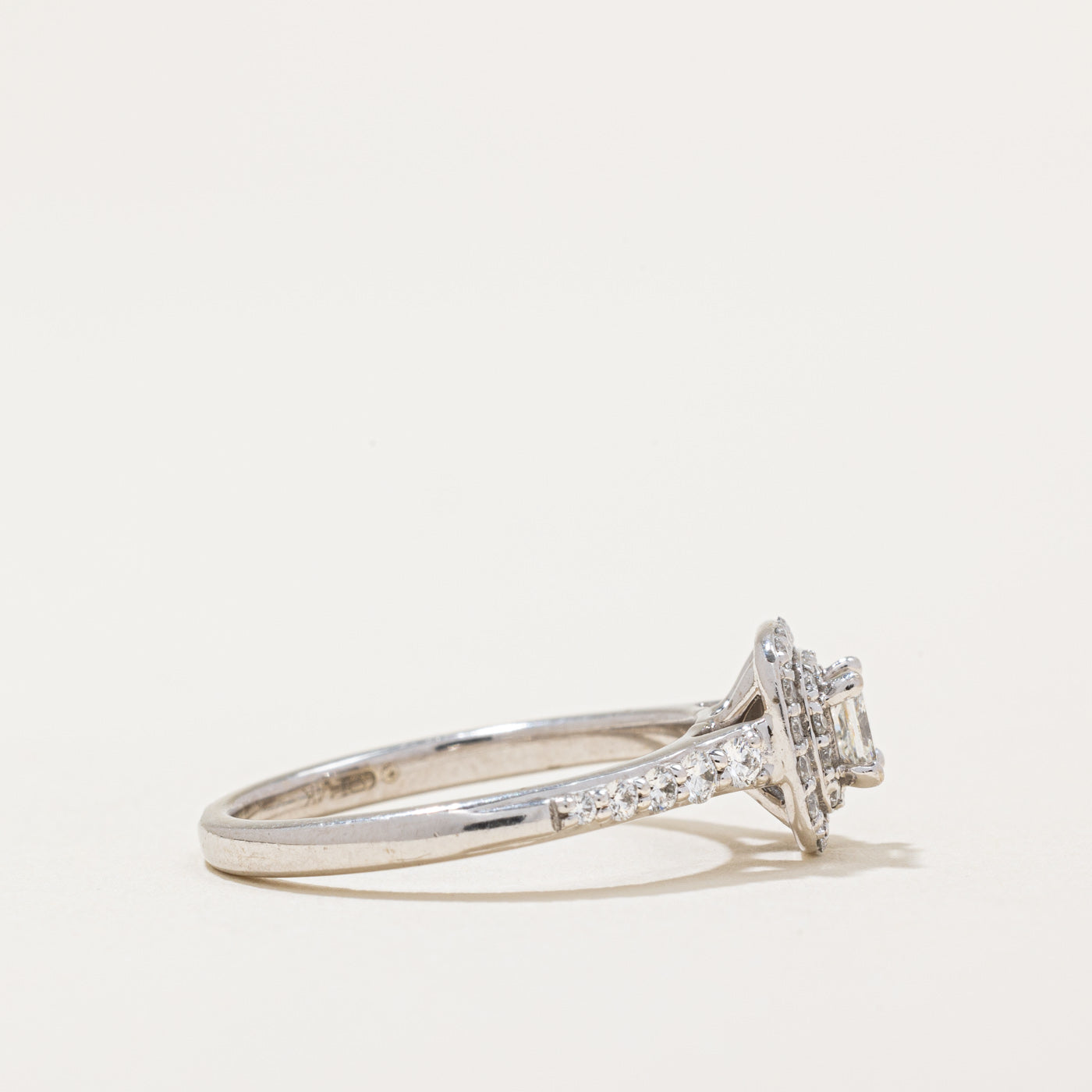 Diamond Halo Engagement Ring | 0.49ctw | SZ 5.25 |