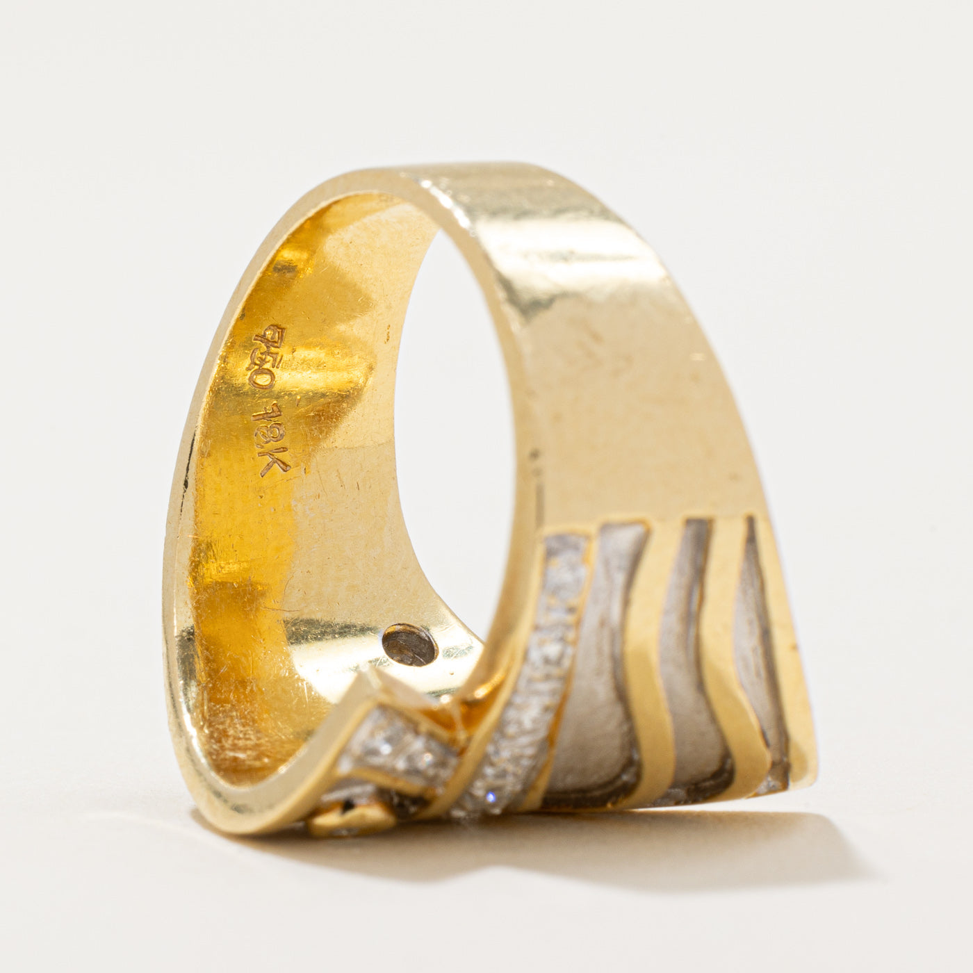 Two Tone Gold Diamond Cocktail Ring | 0.17ctw | SZ 6.75 |