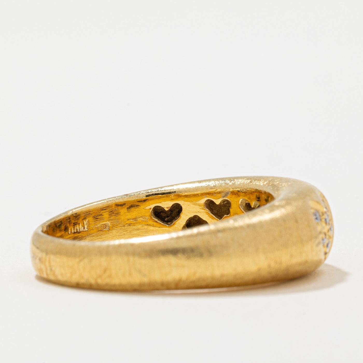 Diamond Cluster Heart Band | 0.13ctw | SZ 8.25 |