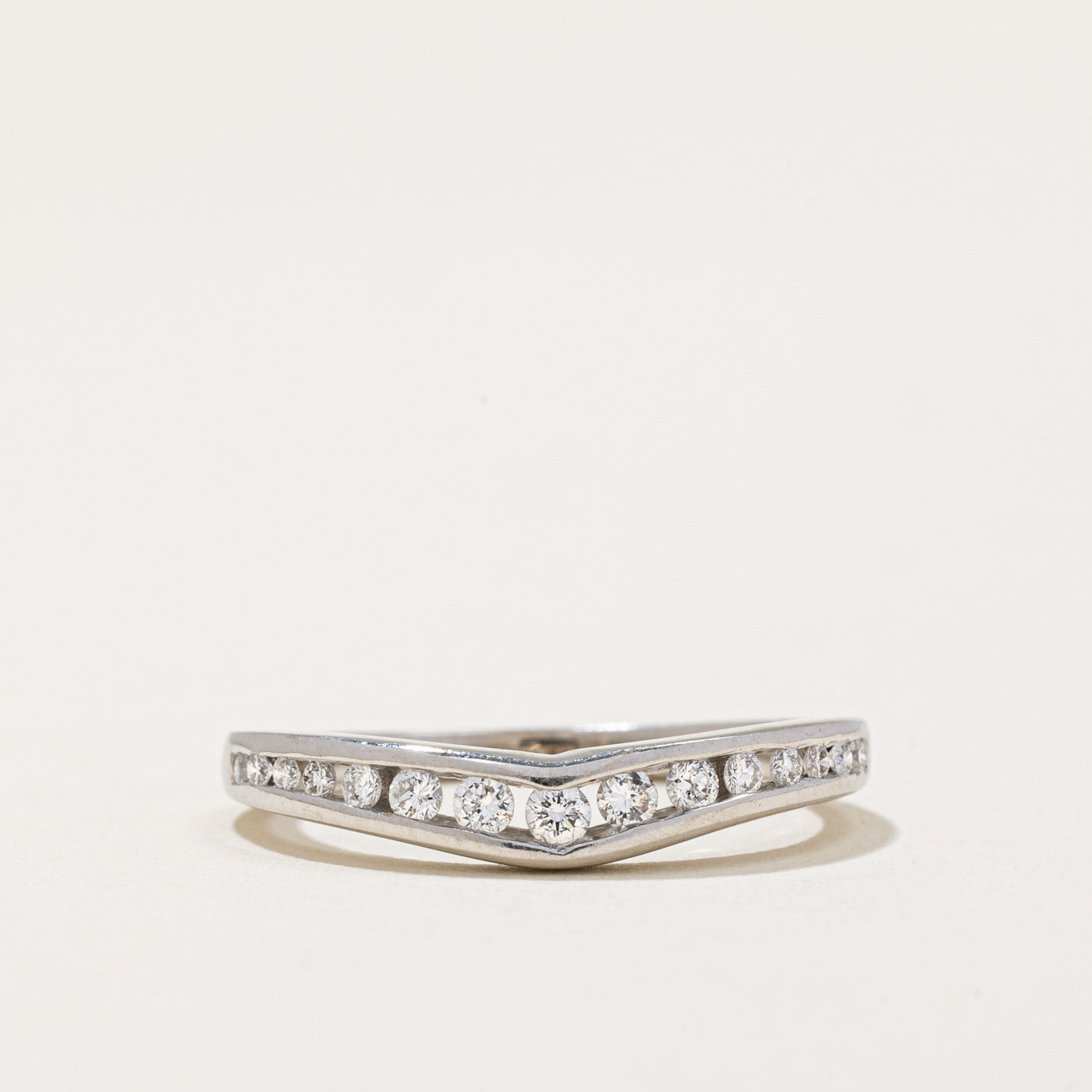 Diamond Chevron Ring | 0.19ctw | SZ 5.25 |