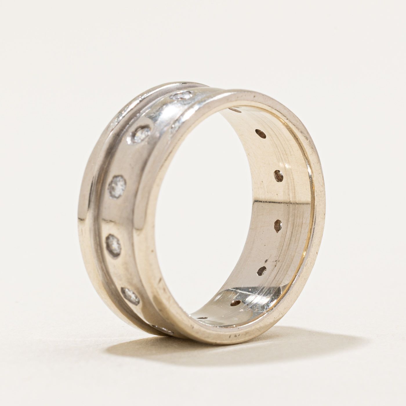 Diamond Eternity Band | 0.26ctw | SZ 7.5 |