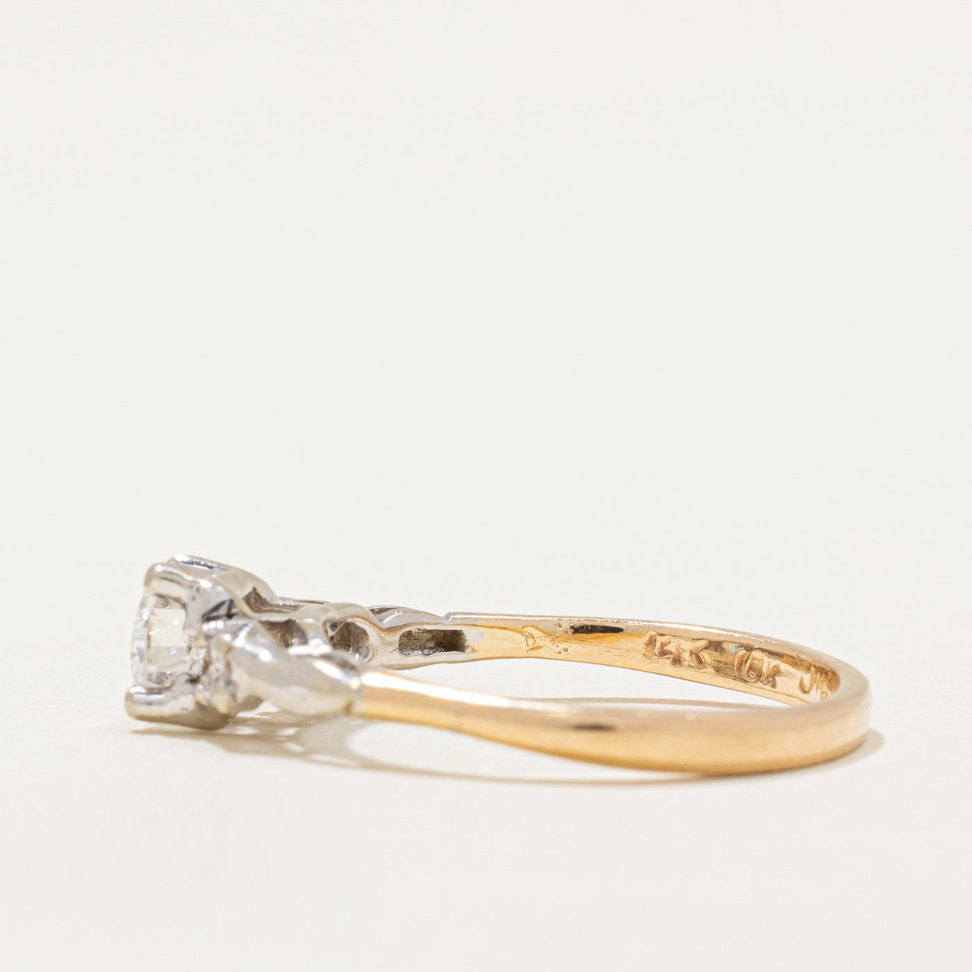 Diamond Engagement Ring | 0.46ctw | SZ 5.25 |