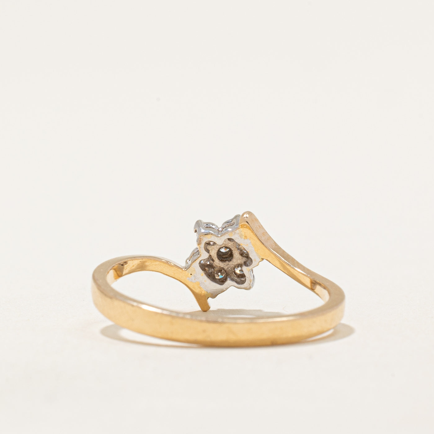 Diamond Bypass Ring | 0.09ctw | SZ 6 |