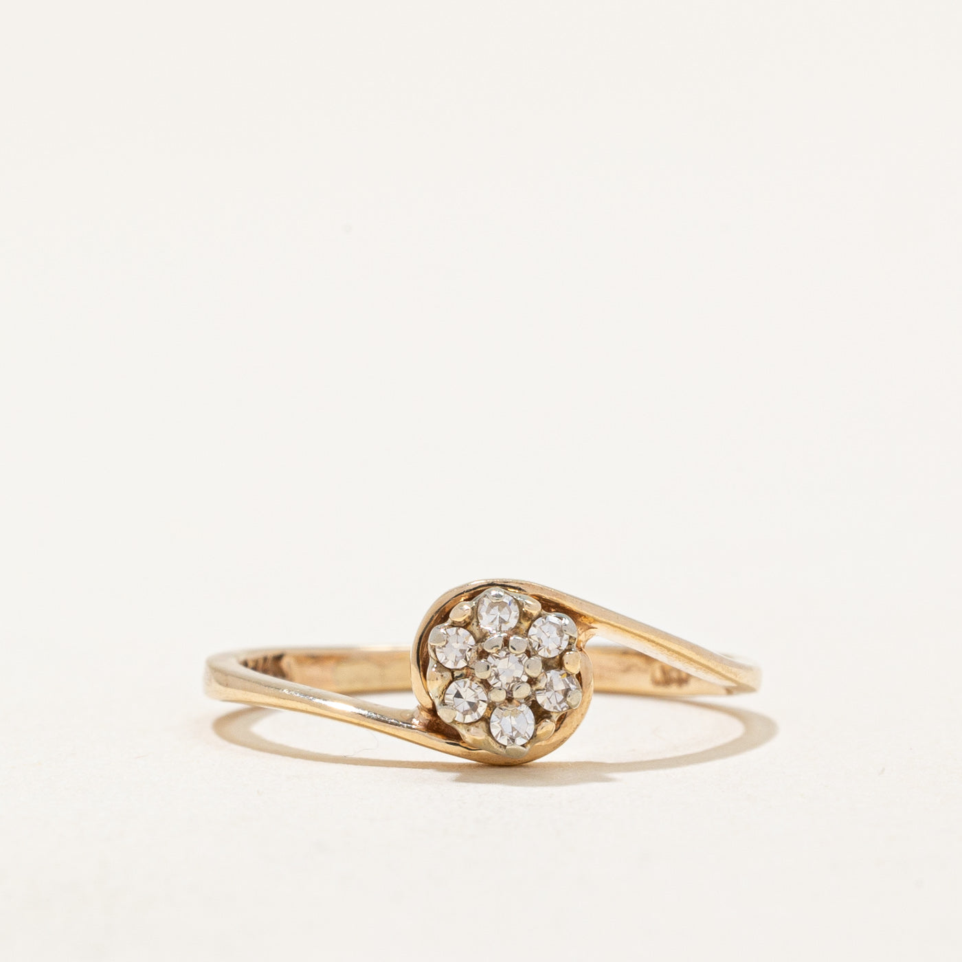 Diamond Cluster Ring | 0.09ctw | SZ 5 |