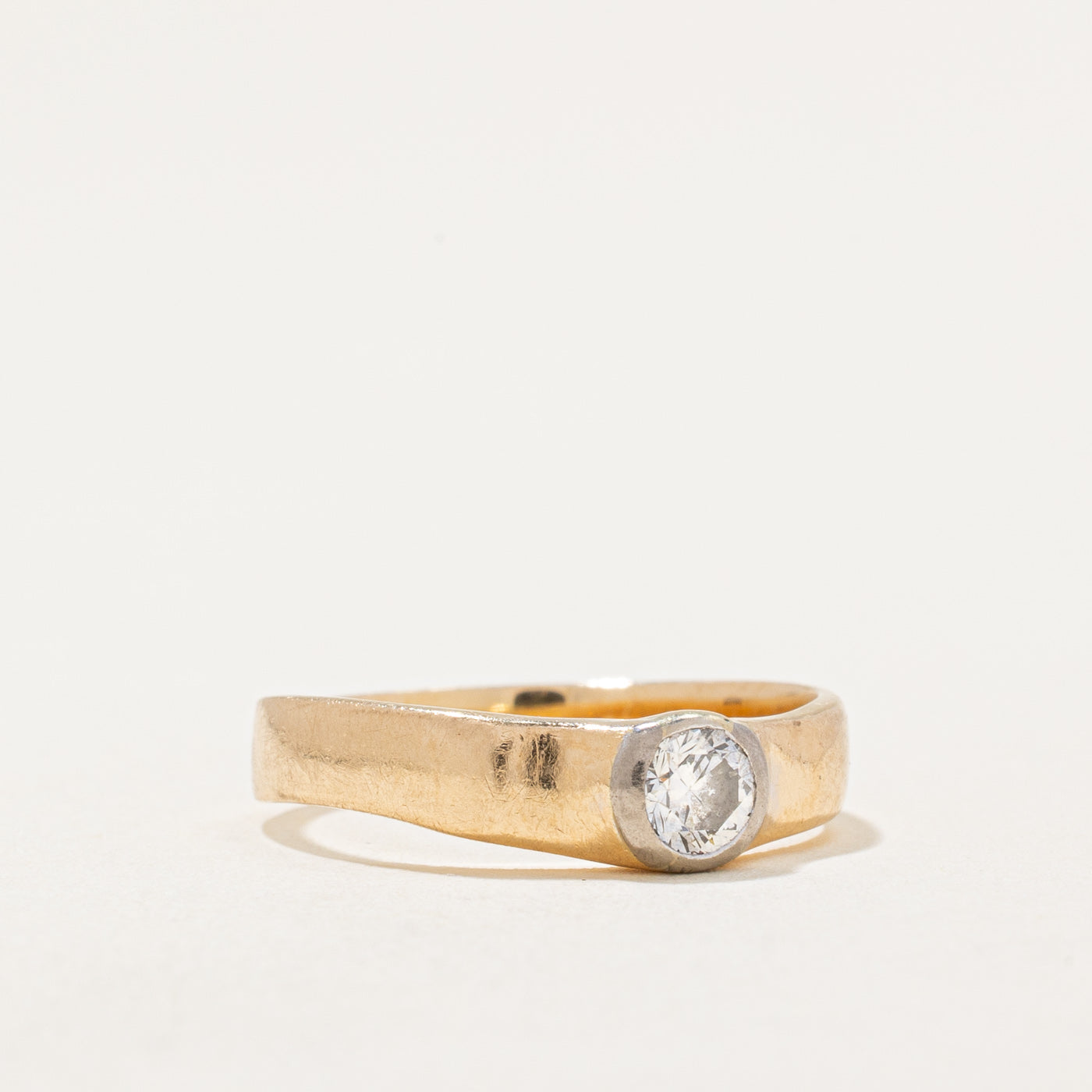Bezel Set Diamond Ring | 0.18ct | SZ 4.25 |