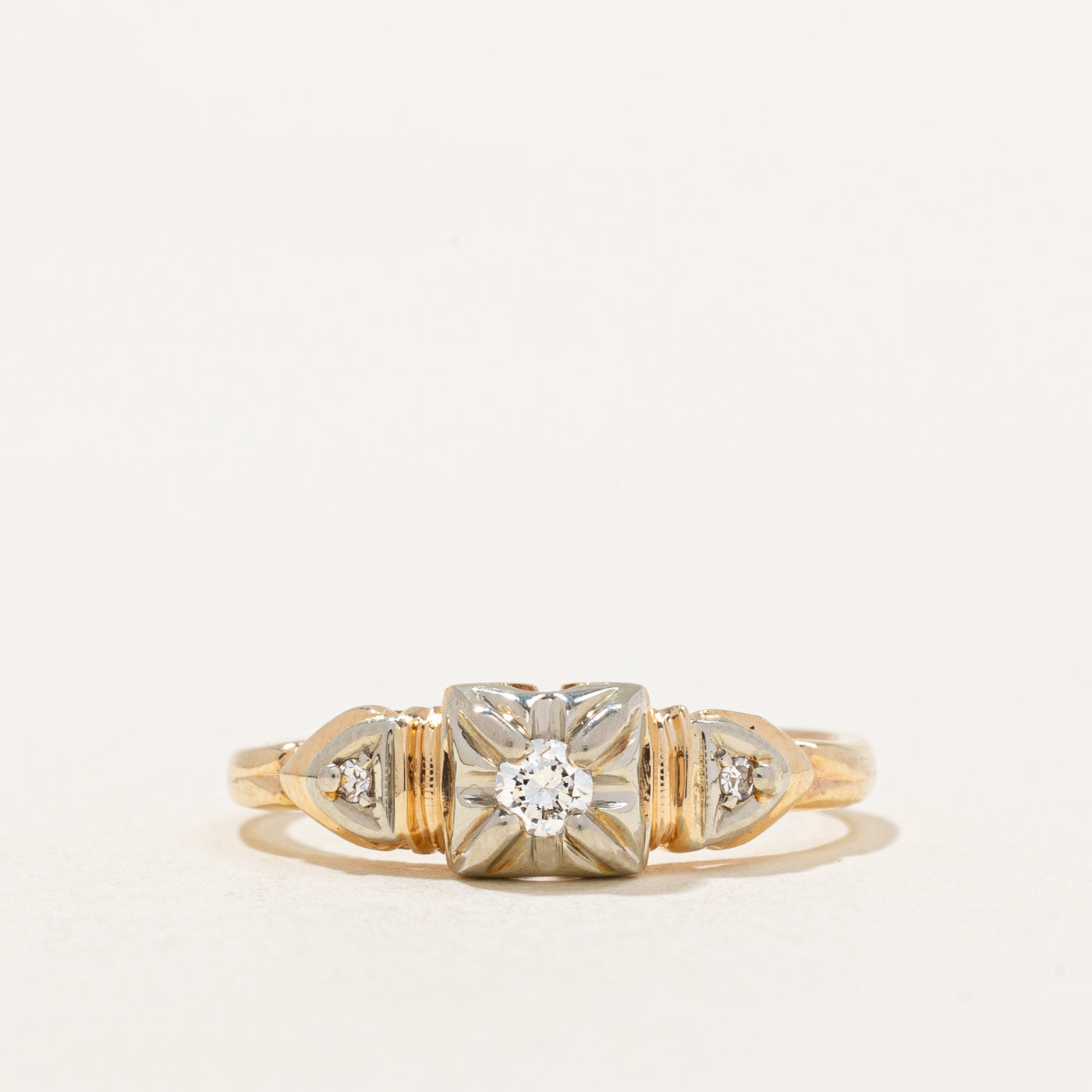 Diamond Ring | 0.09ctw | SZ 5.25 |
