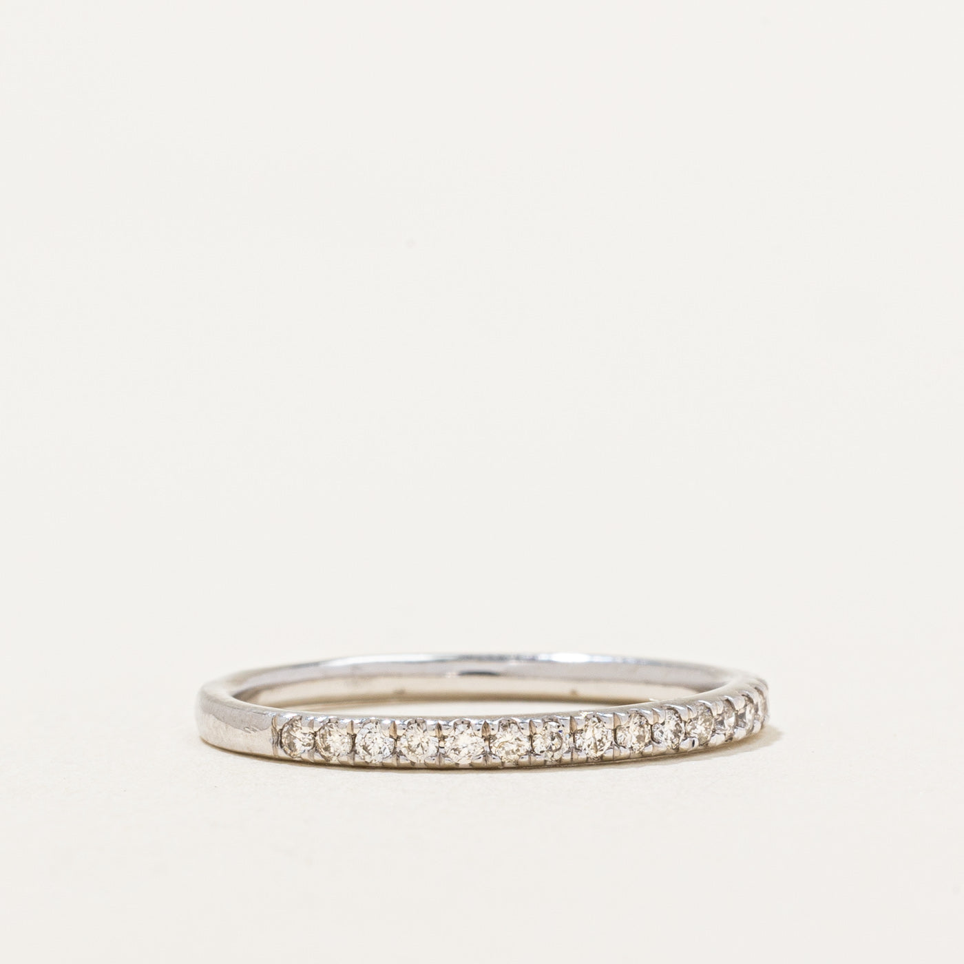 Alliance demi-éternité en diamants | 0,14 ct | Taille 5,25 |