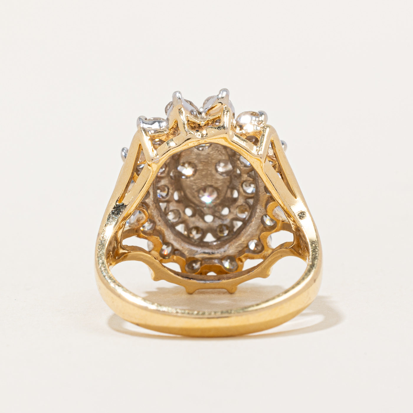 Bague sertie de diamants | 2,00 ct | Taille 5,75 |