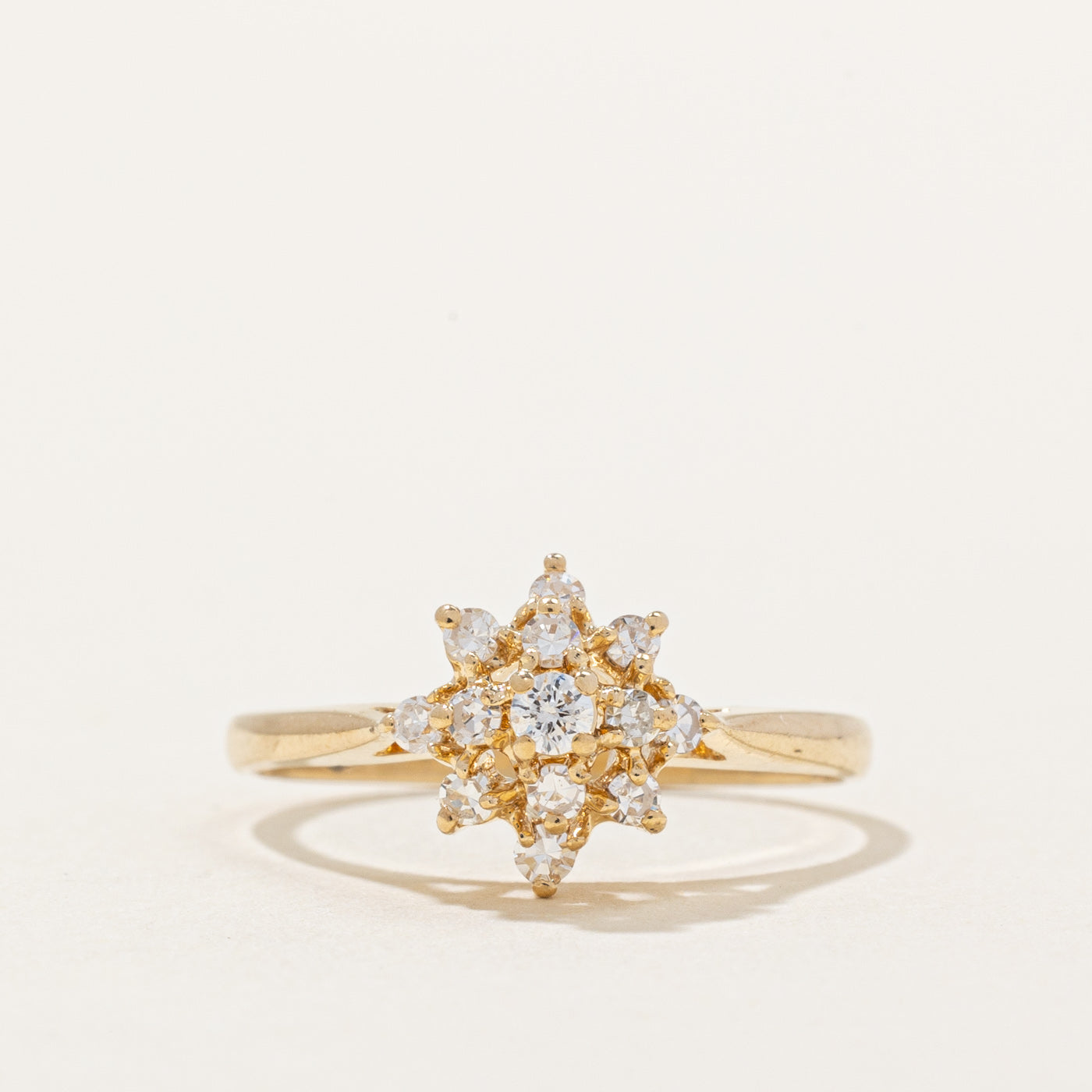 Diamond Petal Cluster Ring | 0.25ctw | SZ 6 |
