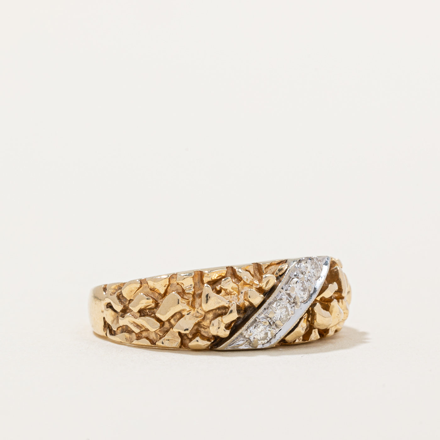 Diagonal Set Diamond Textured Ring | 0.12ctw | SZ 7.5 |