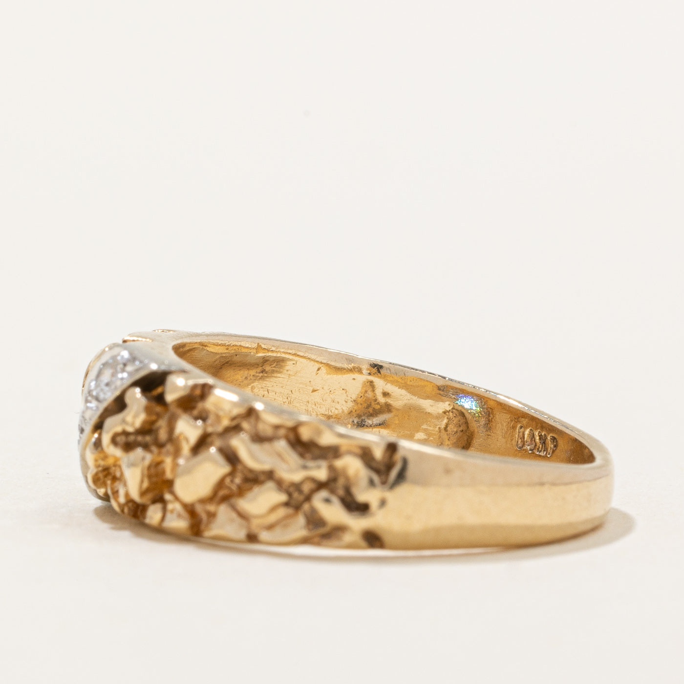 Diagonal Set Diamond Textured Ring | 0.12ctw | SZ 7.5 |