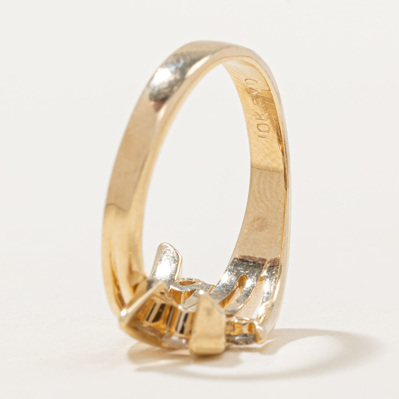 Diamond Layered Bypass Ring | 0.19ctw | SZ 6.75 |