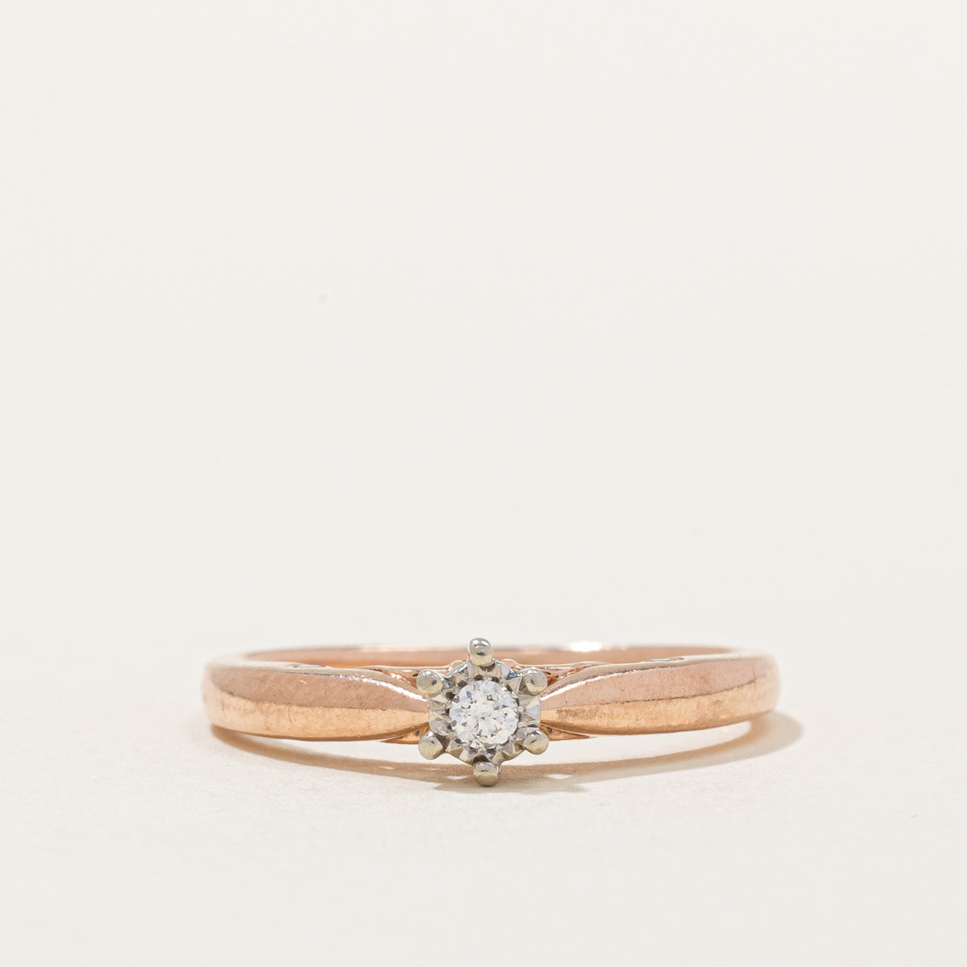 Illusion Set Diamond Ring | 0.06ctw | SZ 5.25 |