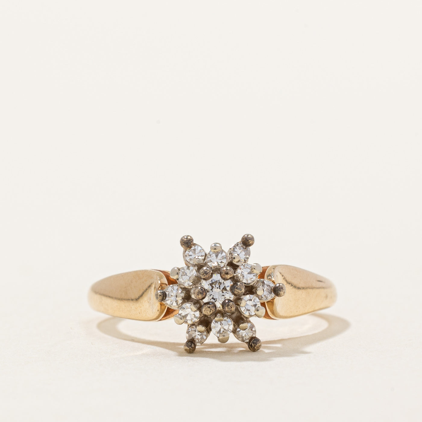 Diamond Petal Cluster Ring | 0.20ctw | SZ 5 |