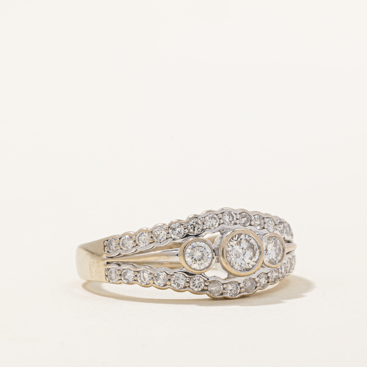 Bezel Set Diamond Tapered Ring | 1.05ctw | SZ 10 |