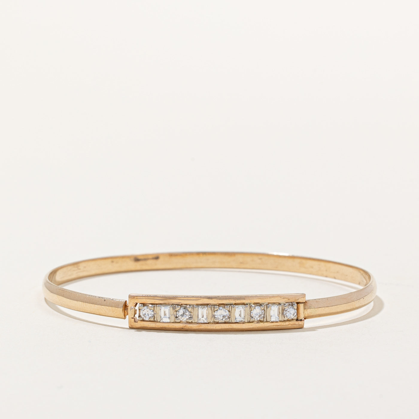 Diamond Closure Bangle | 0.37ctw | 6.5" |