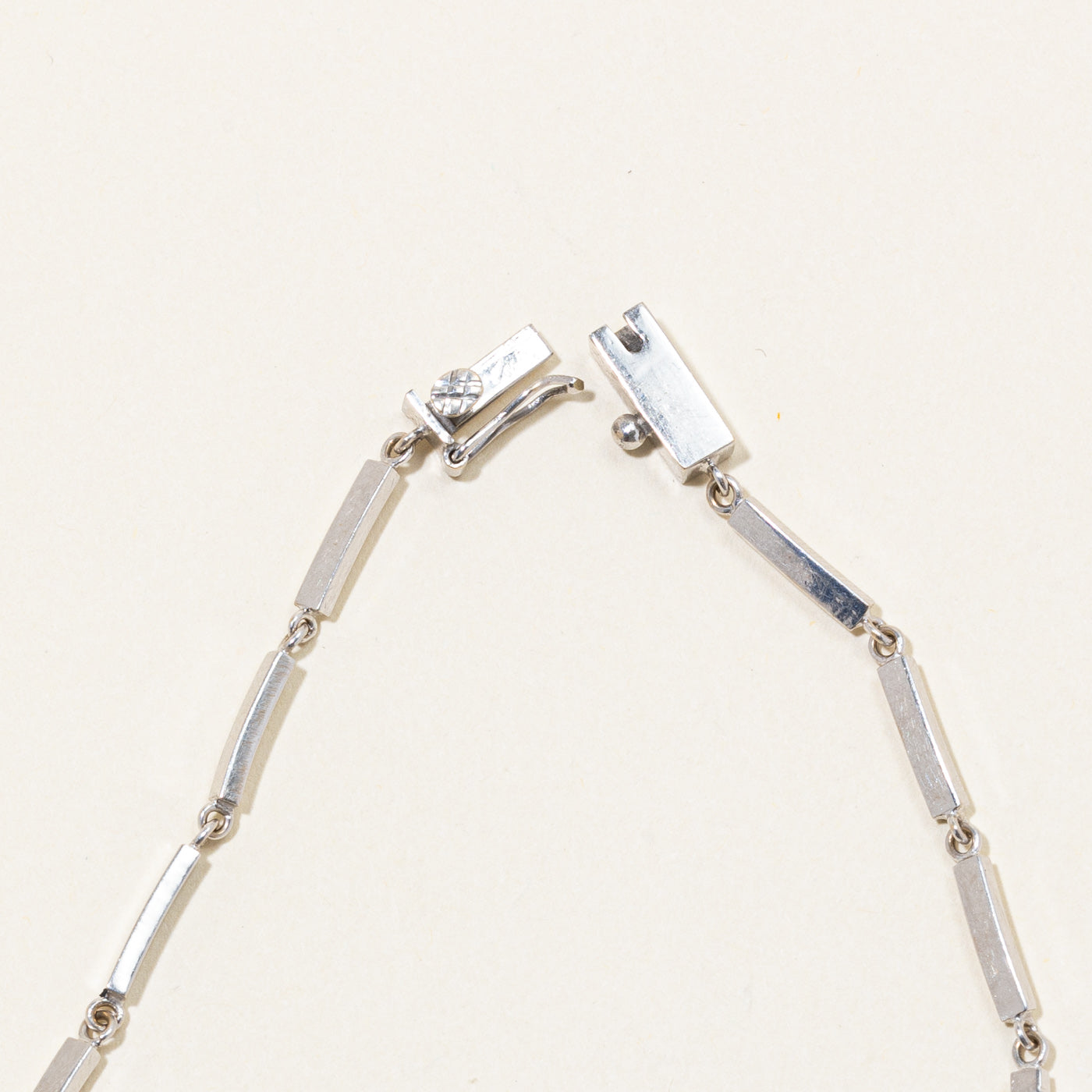 Diamond Circle Pendant Bracelet | 0.40ctw | 7.25" |