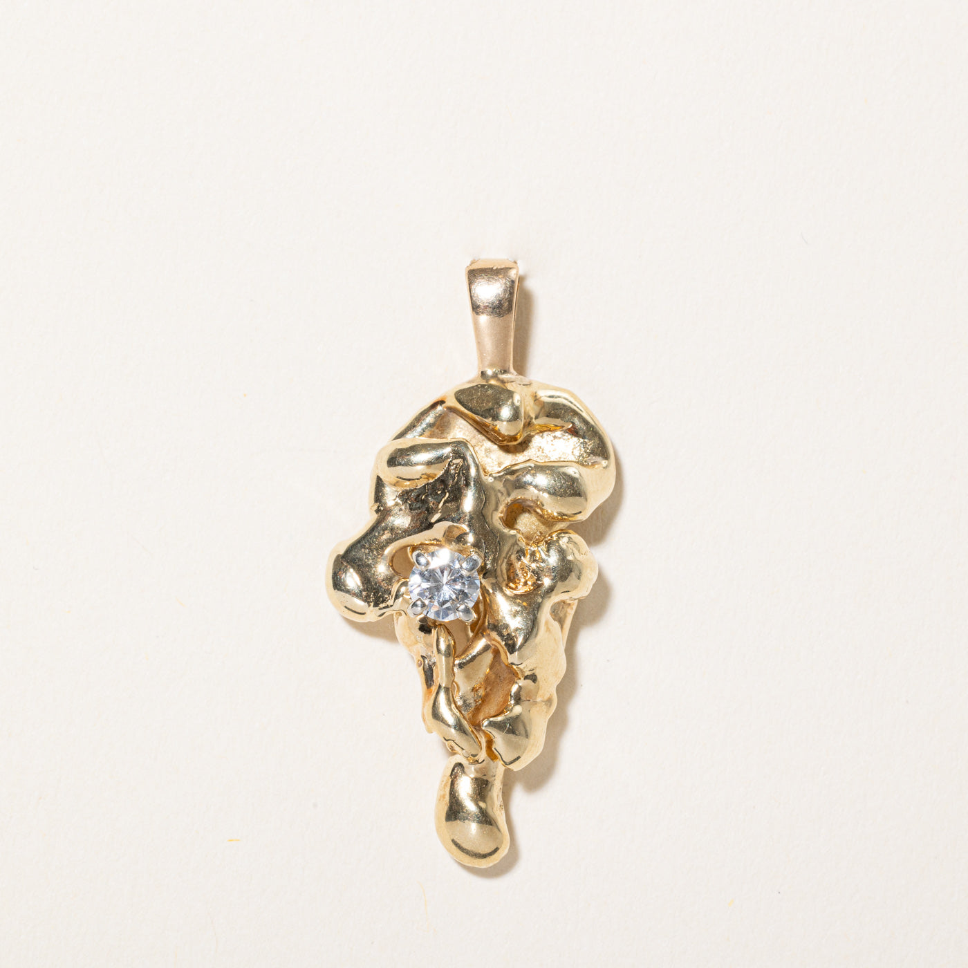 Abstract Diamond Pendant | 0.32ct |